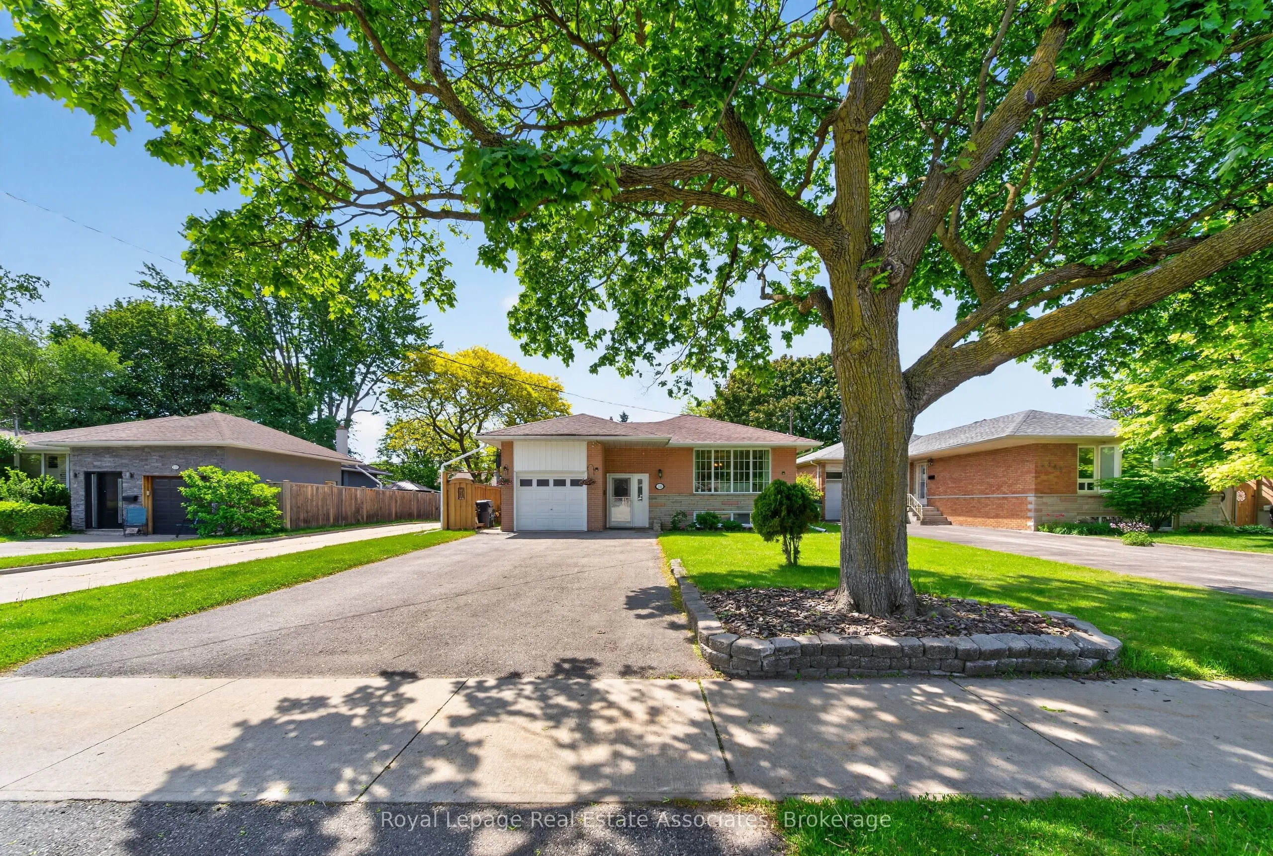 Detached Home For Sale | W13236706