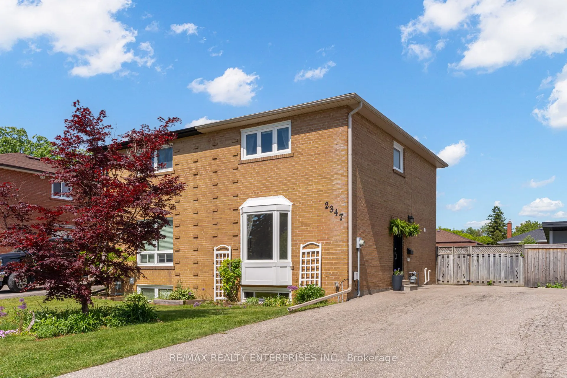 Semi-Detached Home For Sale | W13236824
