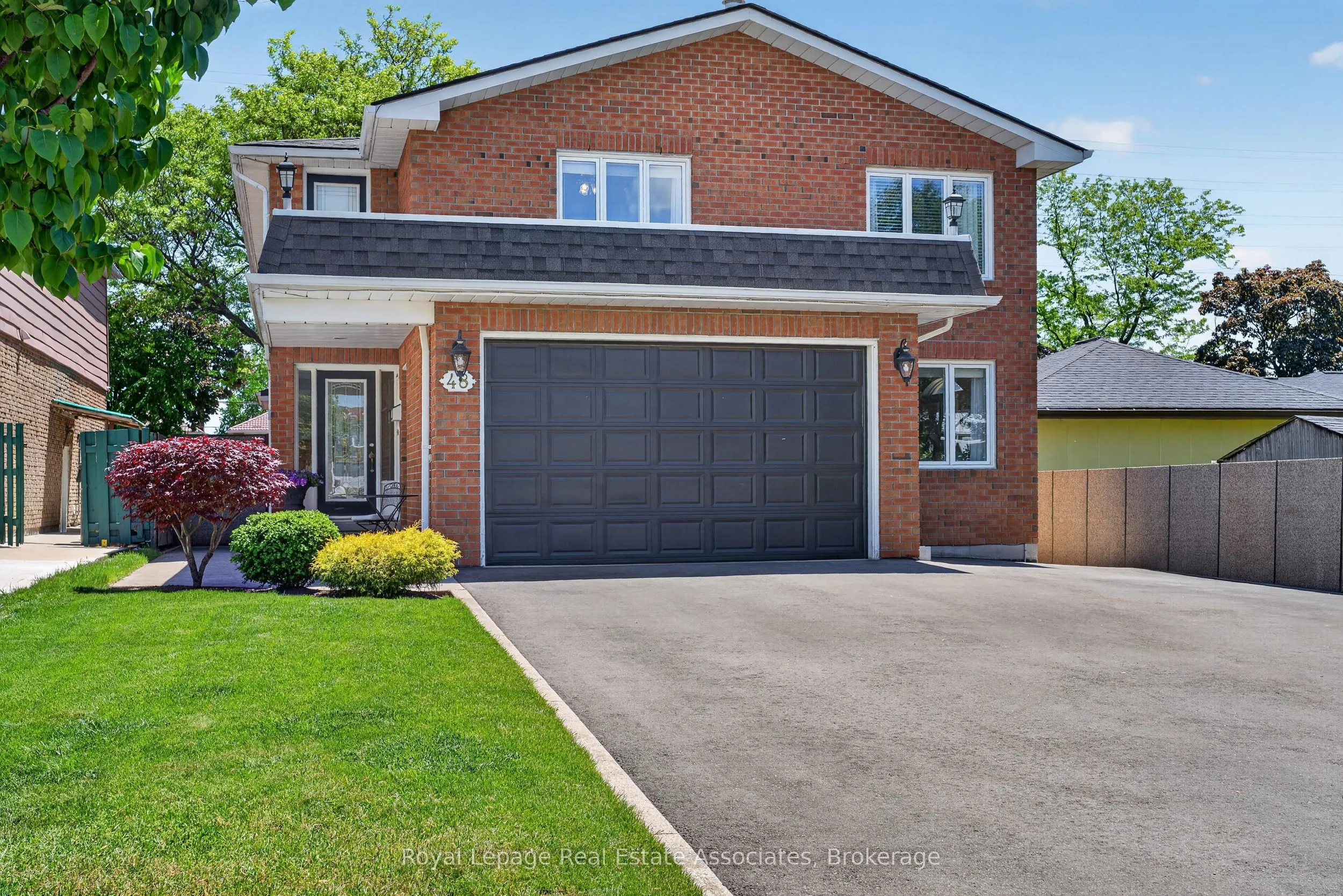 Detached Home For Sale | W13236978