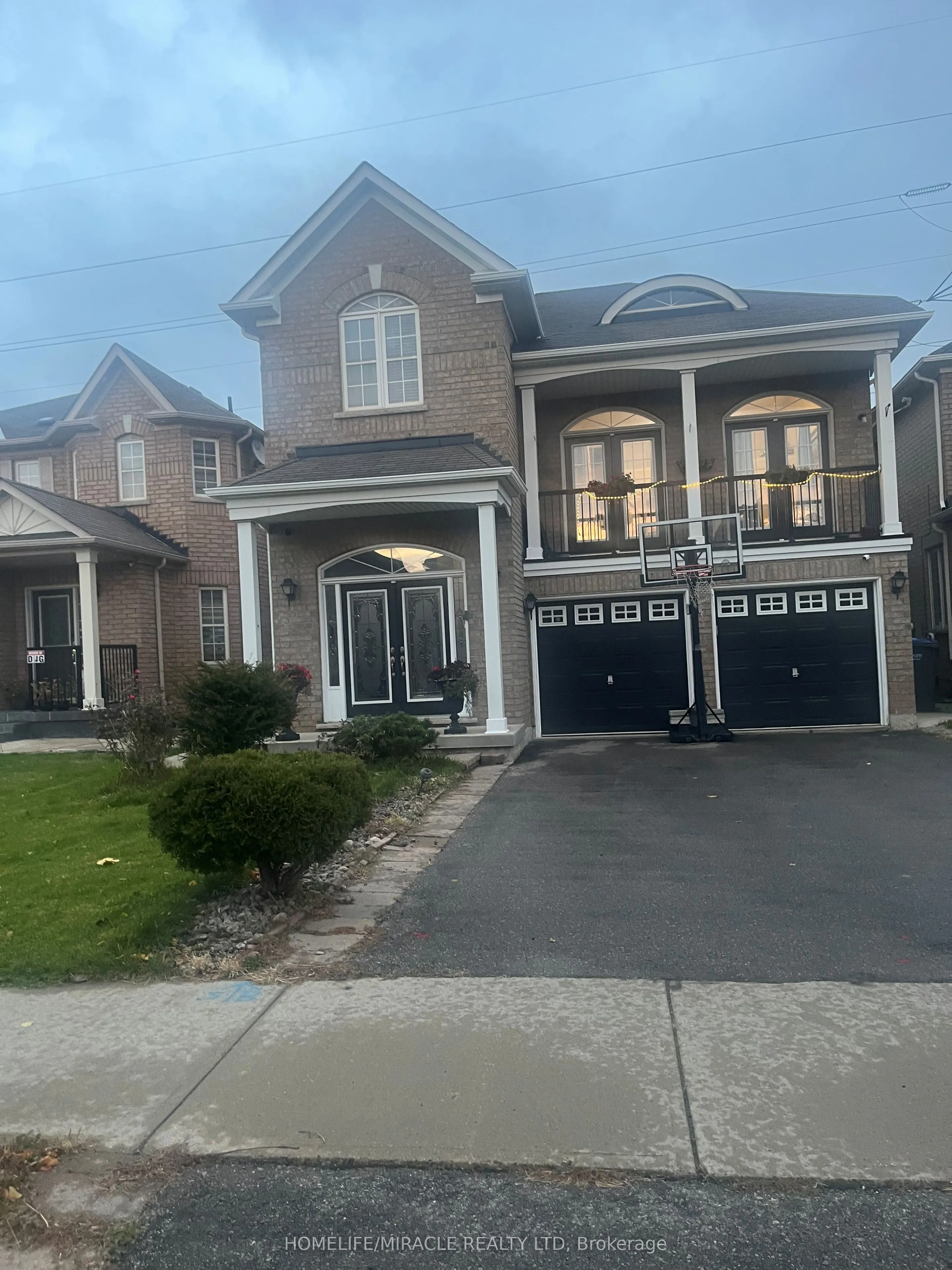 Detached Home For Sale | W13237248