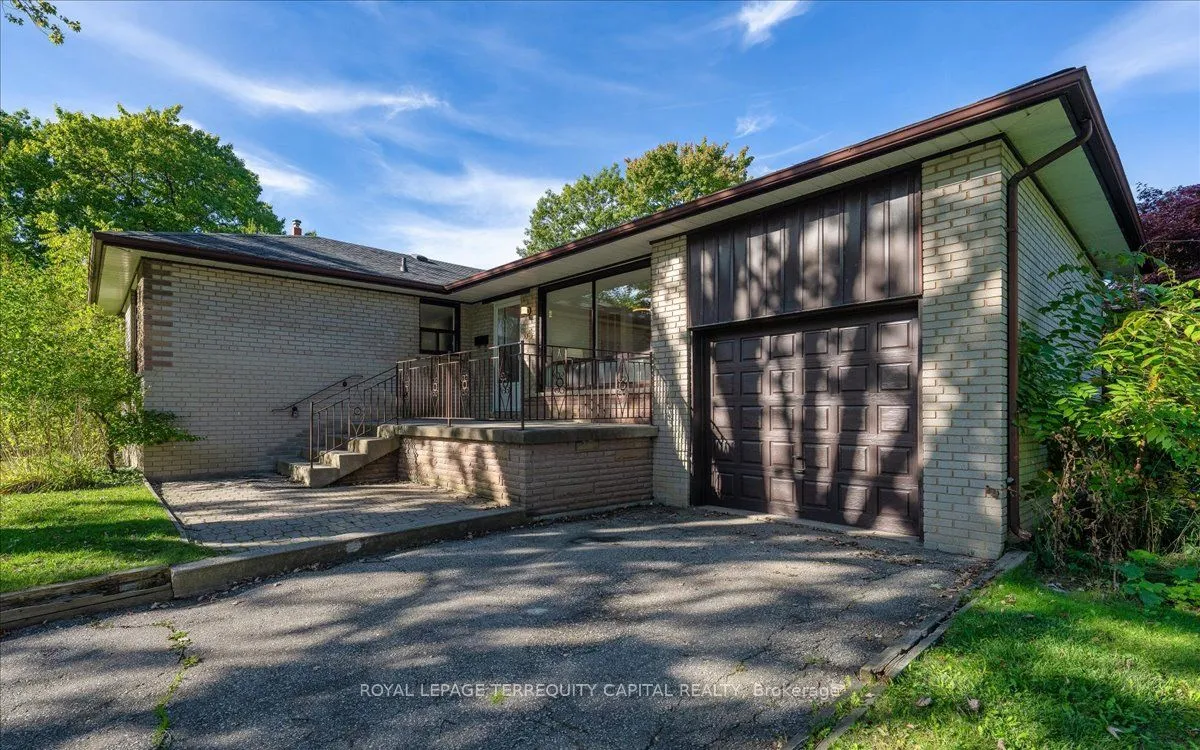 Detached Home For Lease | W13237694