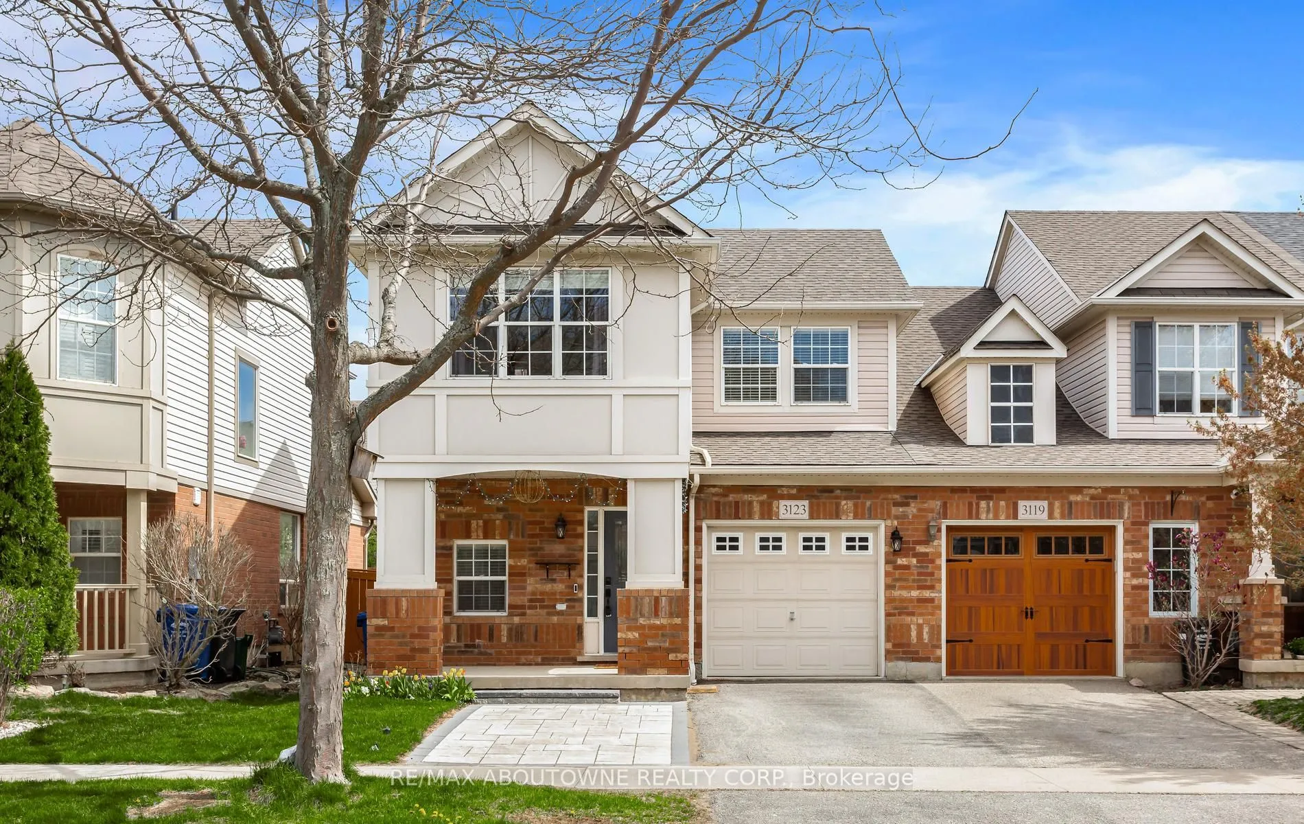 Property For Lease | W13238312