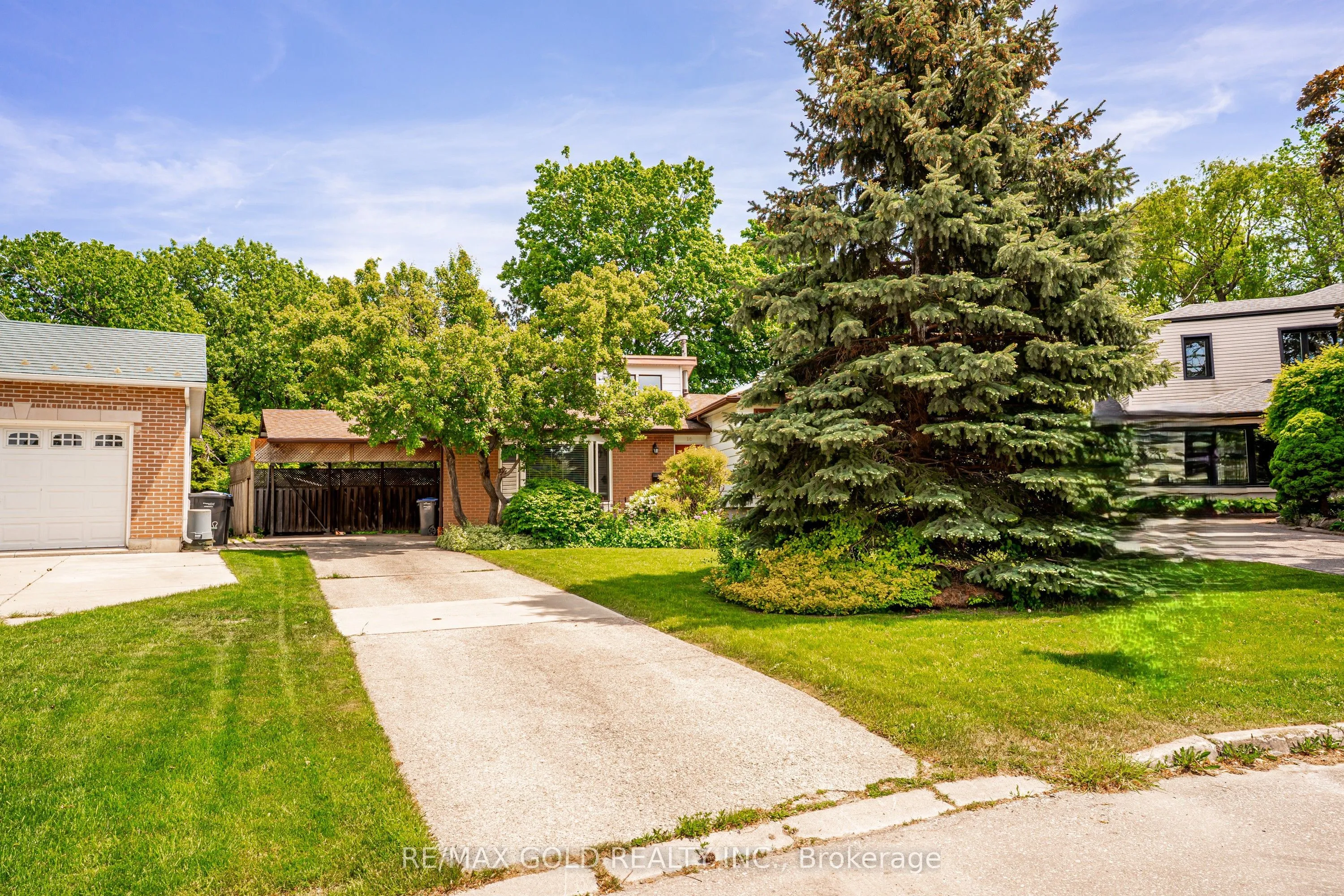 Detached Home For Sale | W13238934