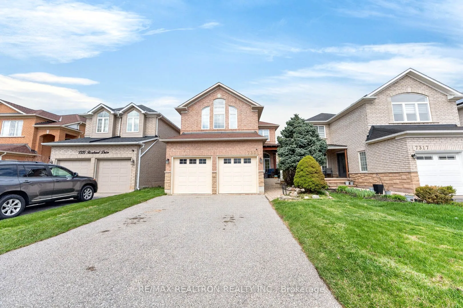 Detached Home For Sale | W13239578