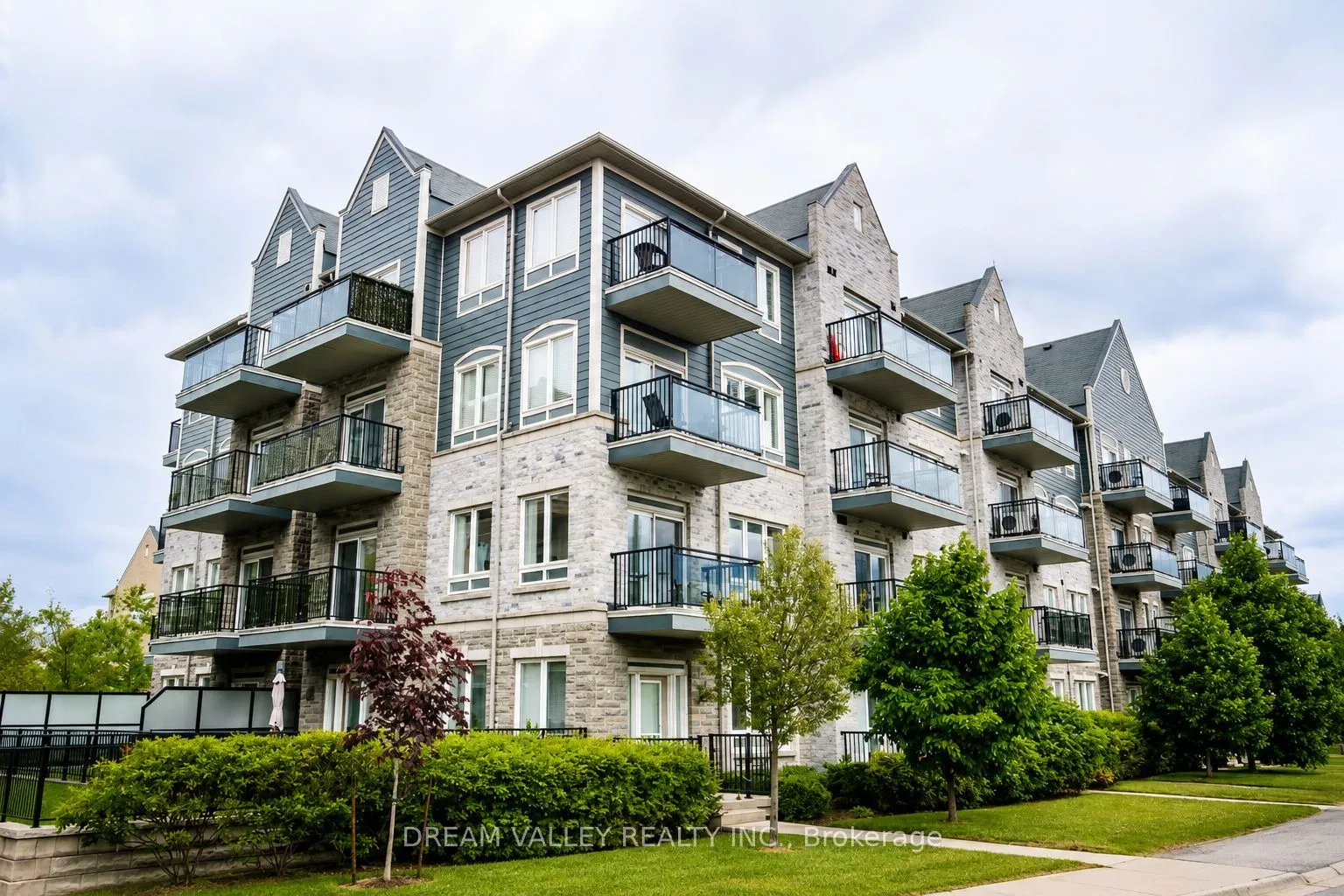Property For Sale | W13239718
