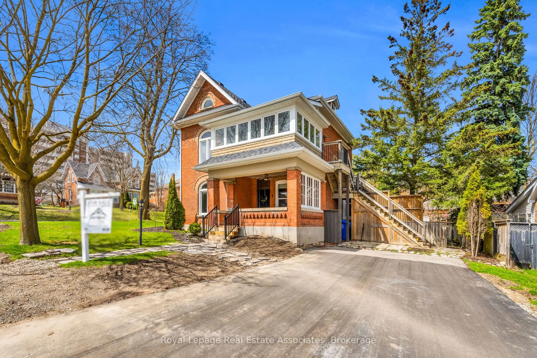 Office For Sale | W13240106