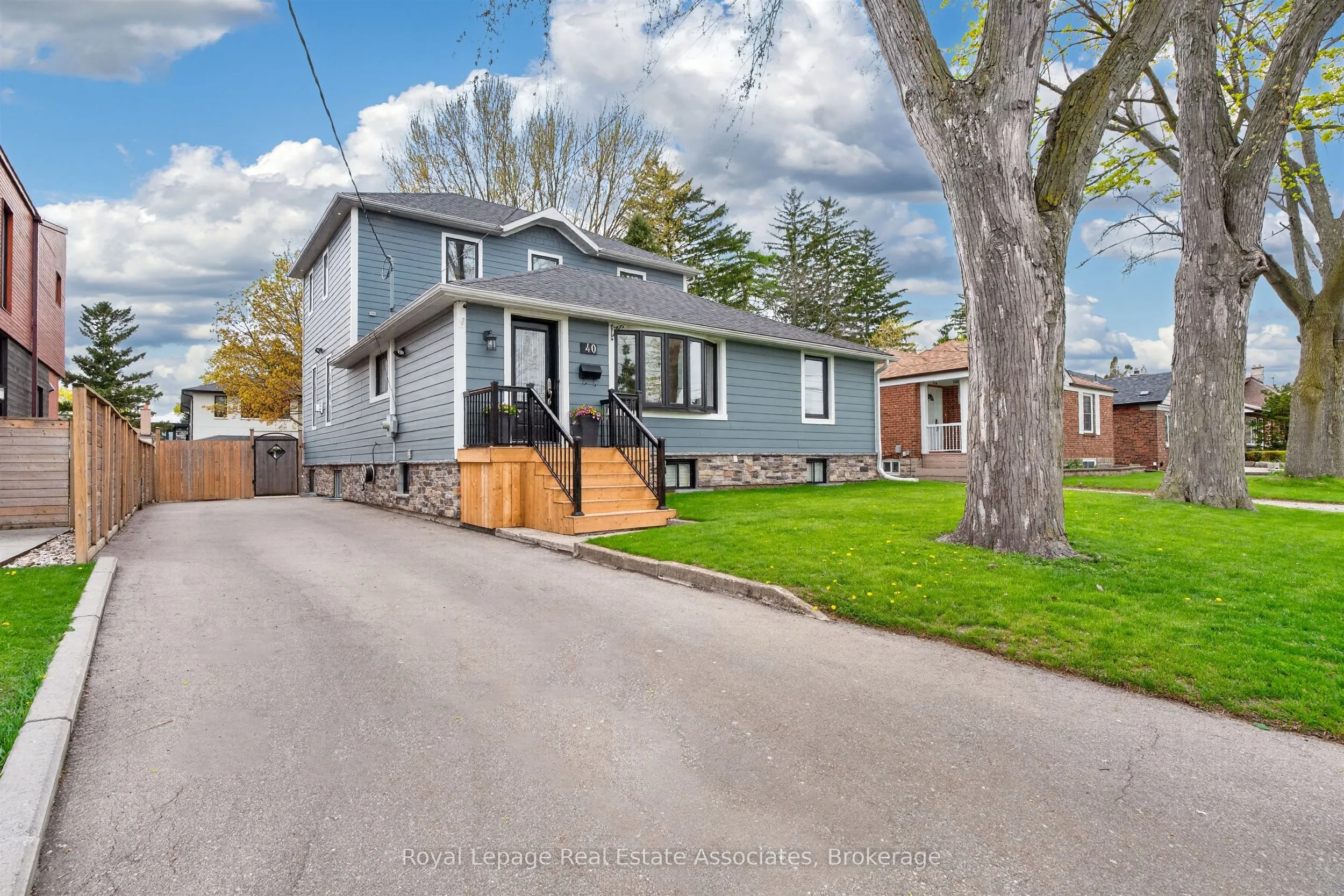 Detached Home For Sale | W13240780