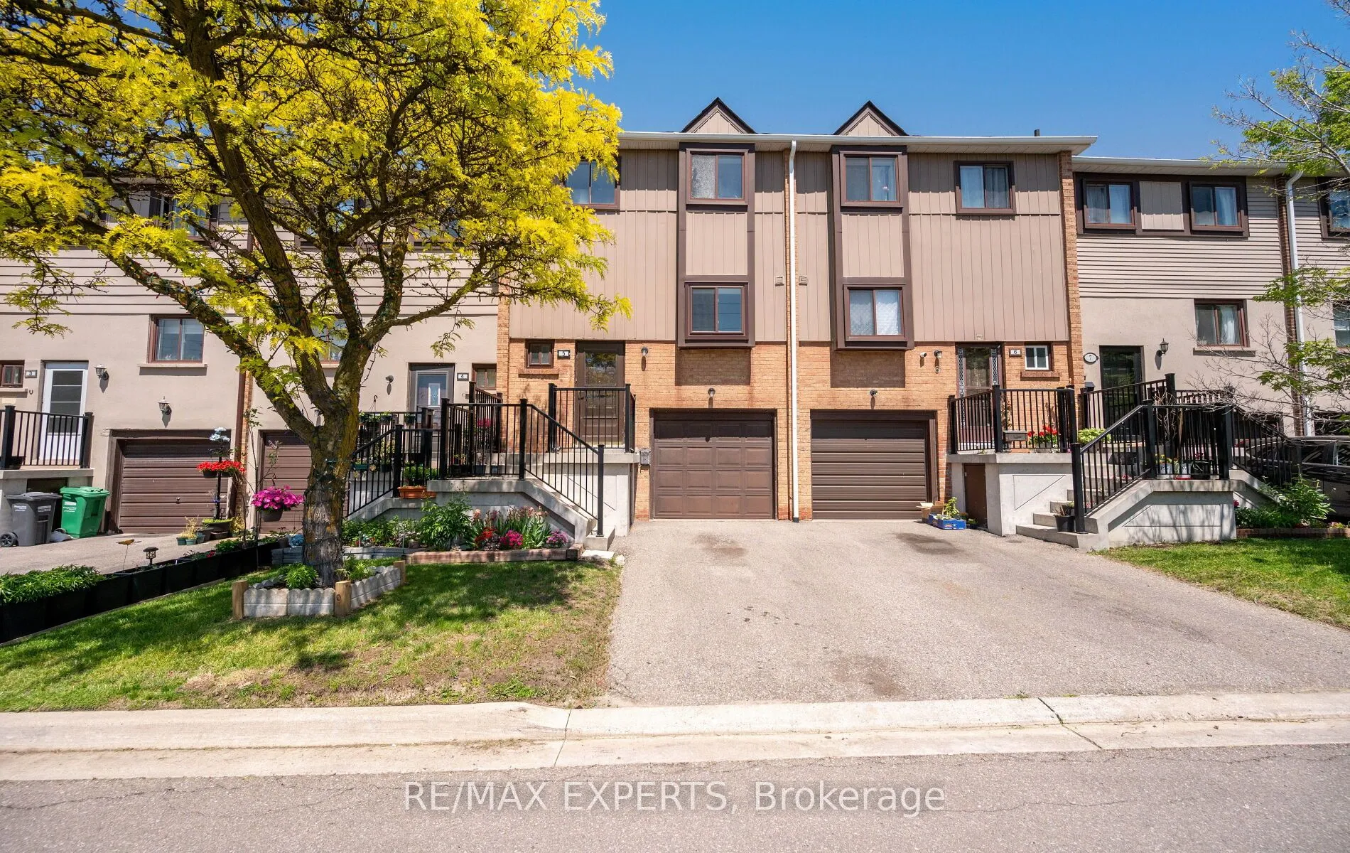 Property For Sale | W13241452