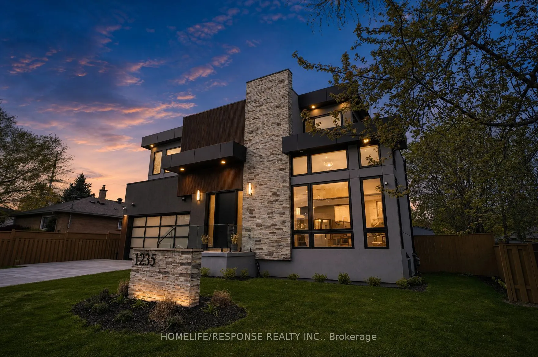 Detached Home For Sale | W13241842