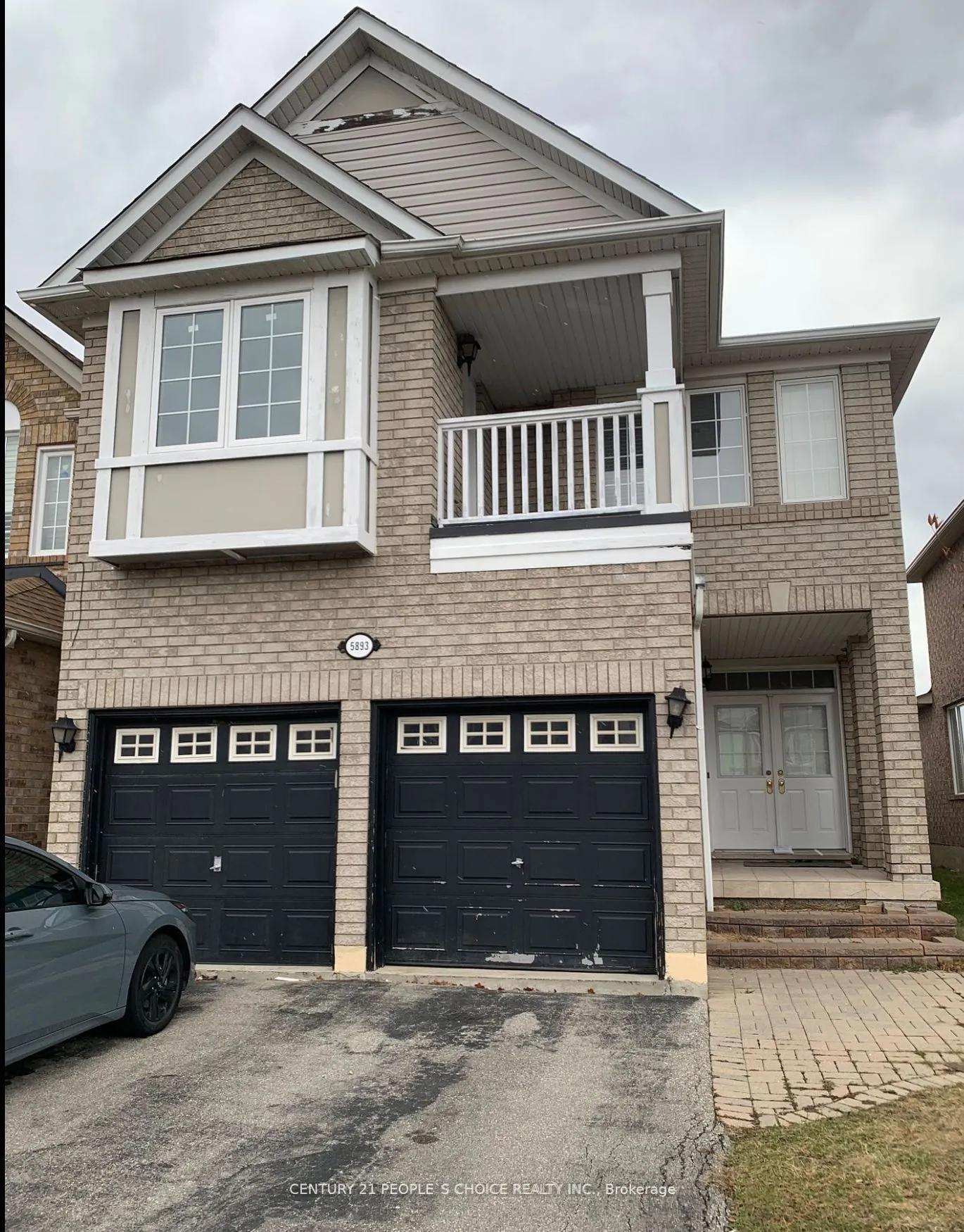 Detached Home For Lease | W13242448