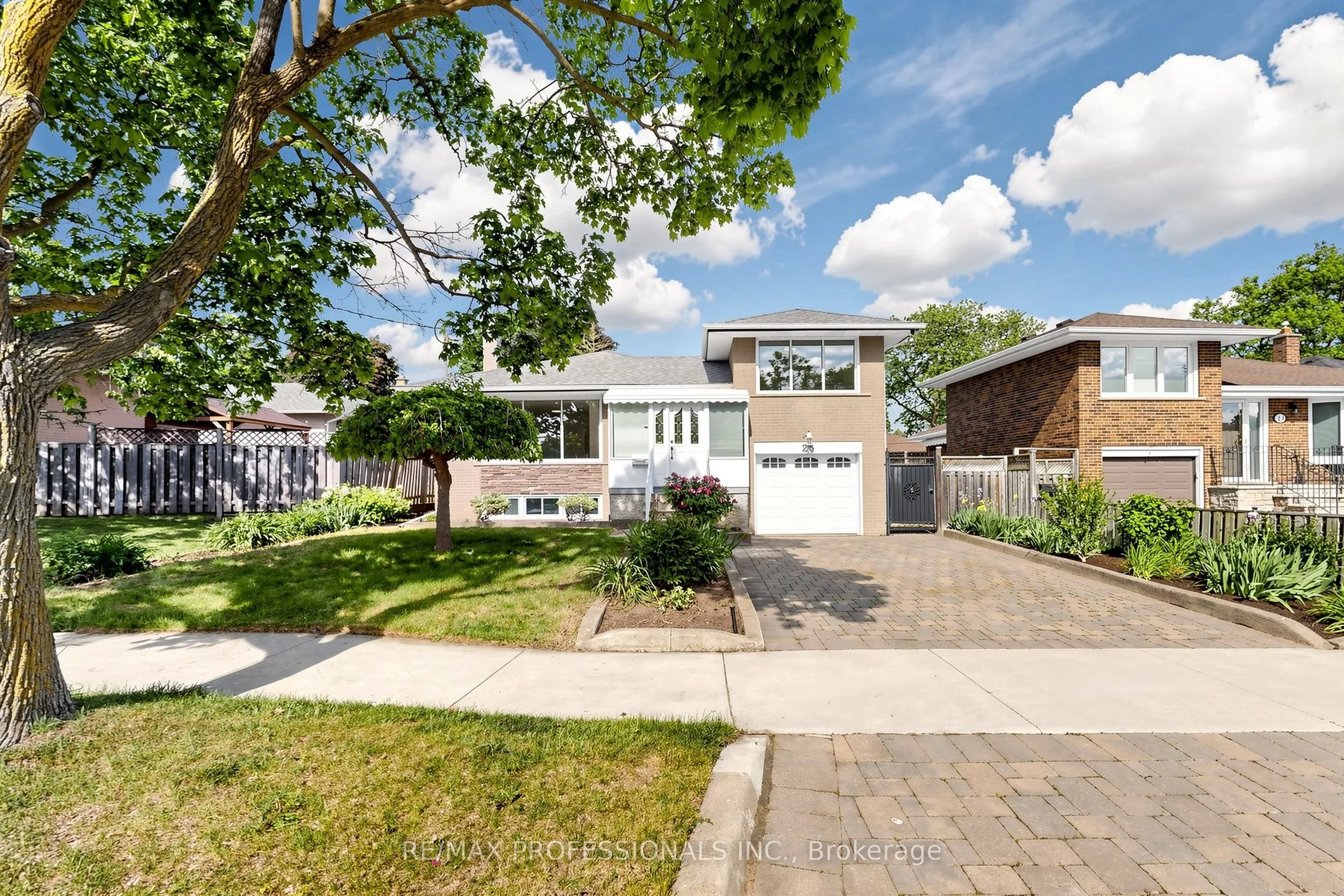 Detached Home For Lease | W13242510