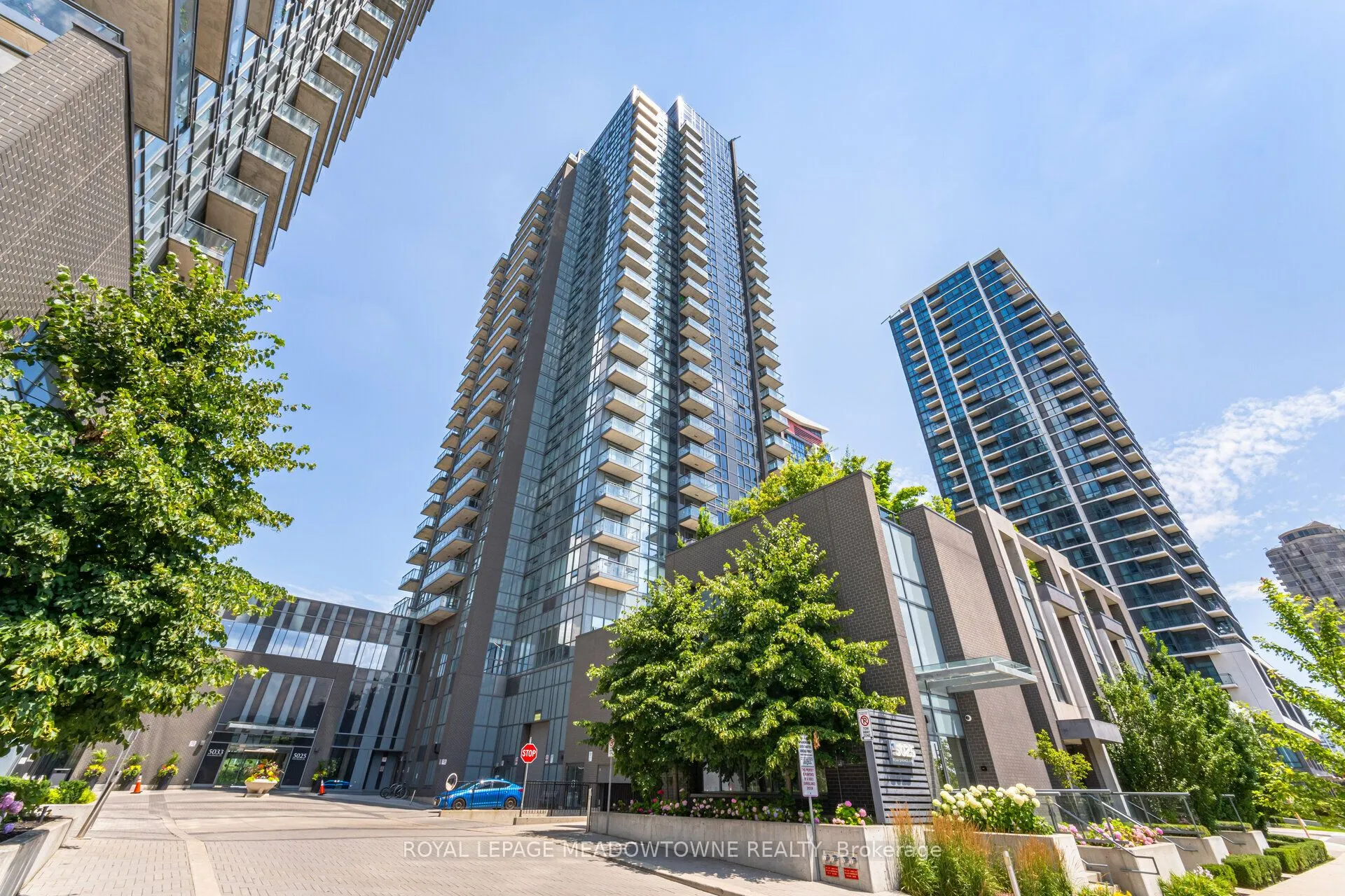 Property For Lease | W13242618