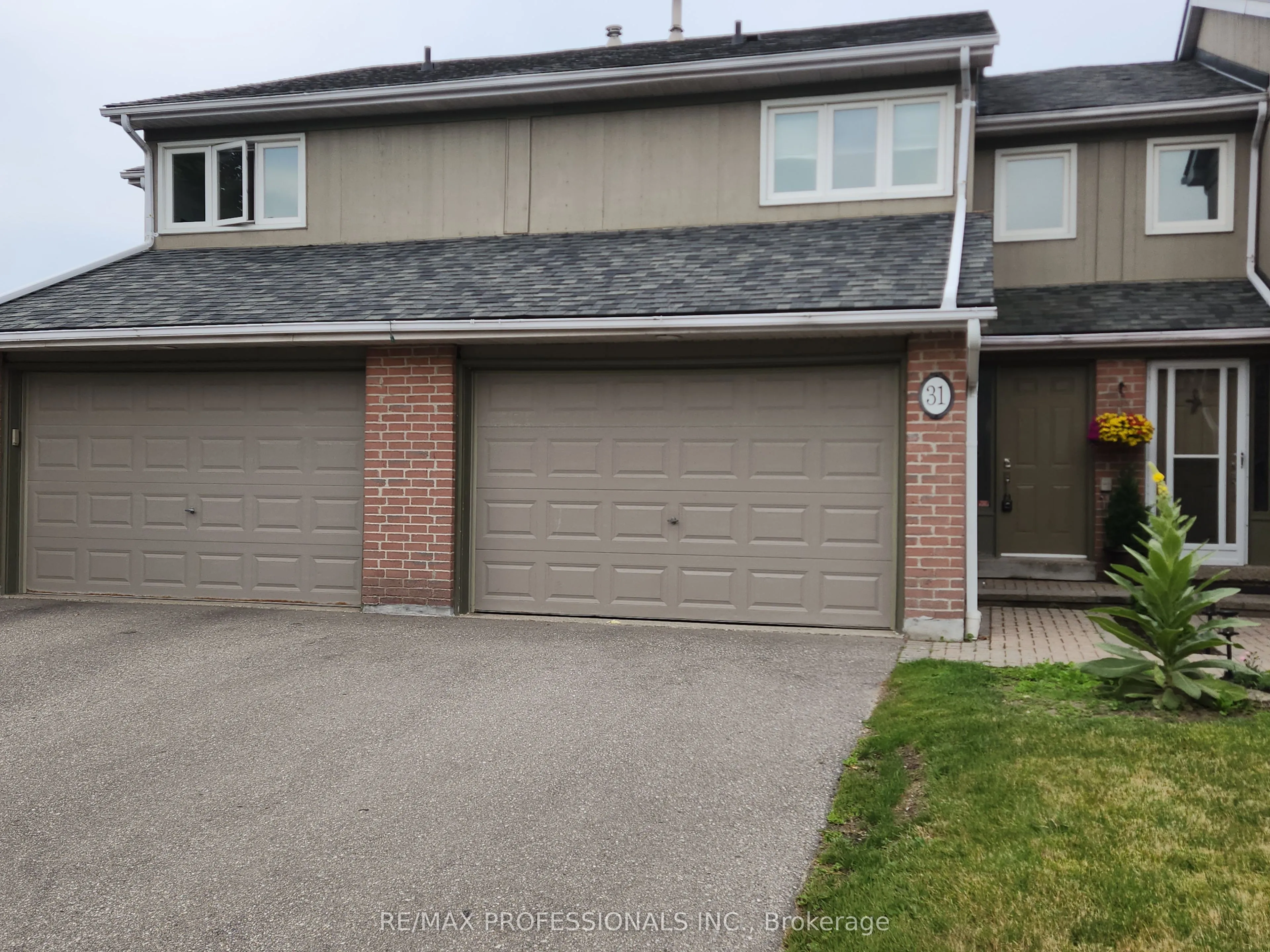 Property For Lease | W13242708