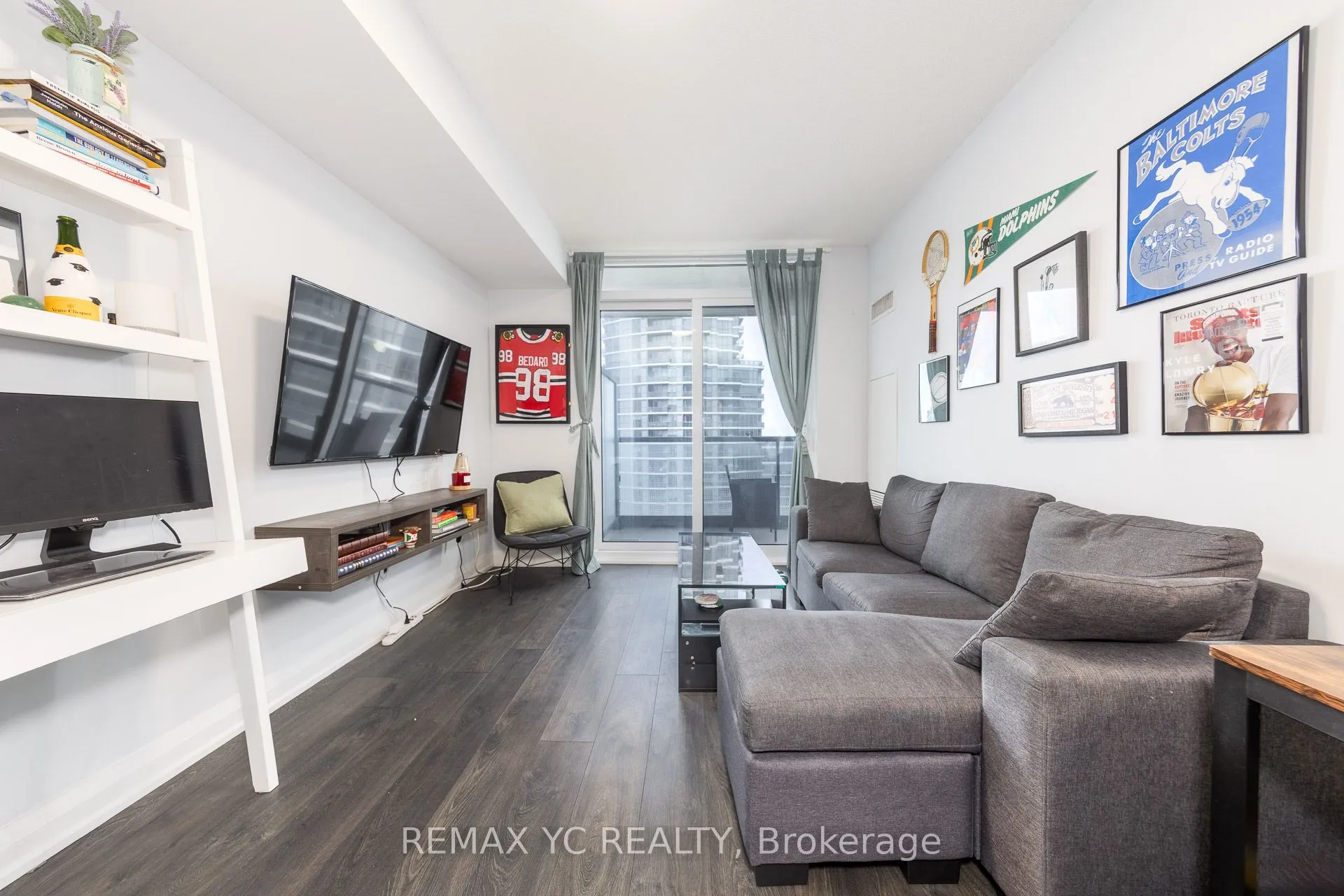 Property For Sale | W13242832