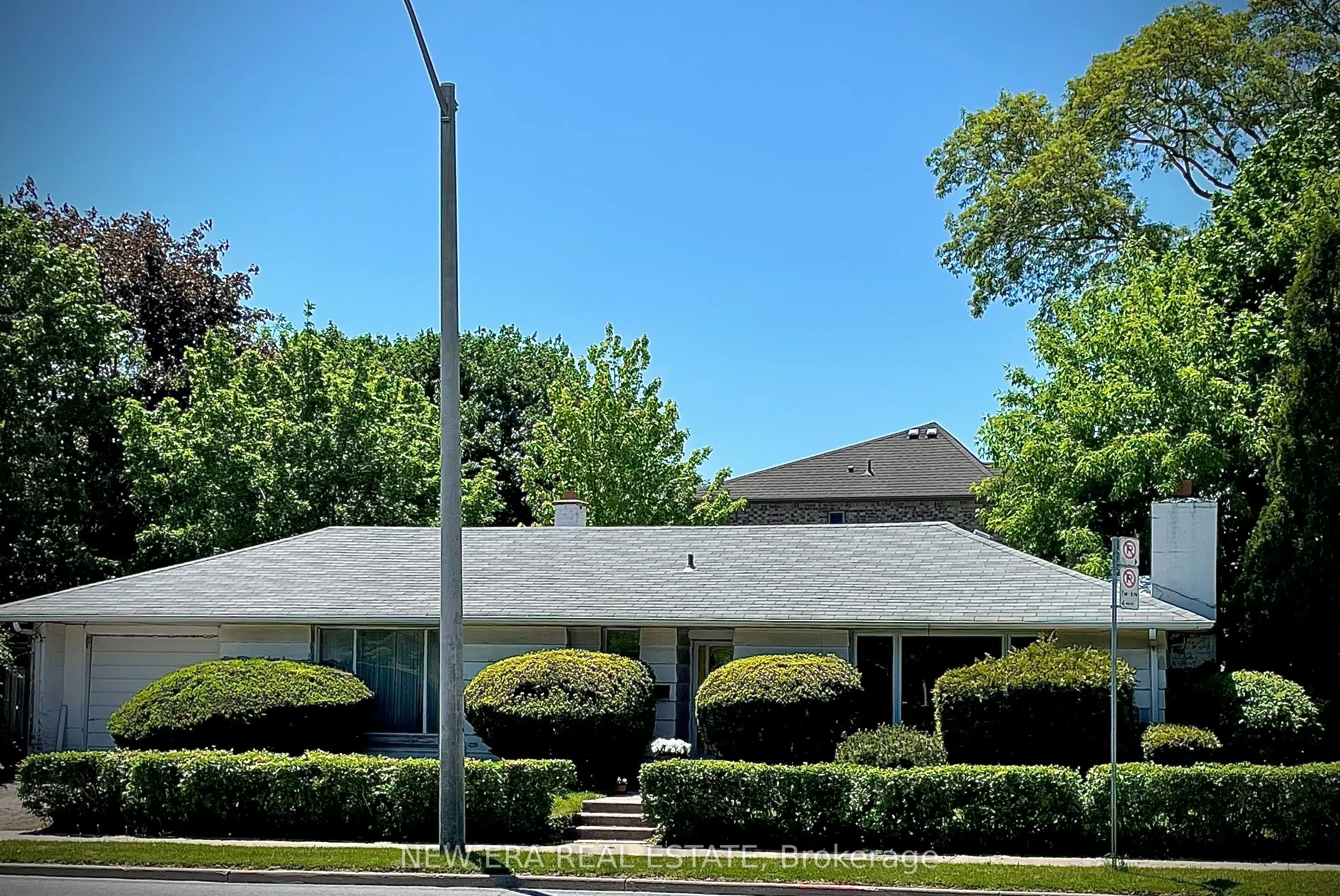 Detached Home For Sale | W13242870