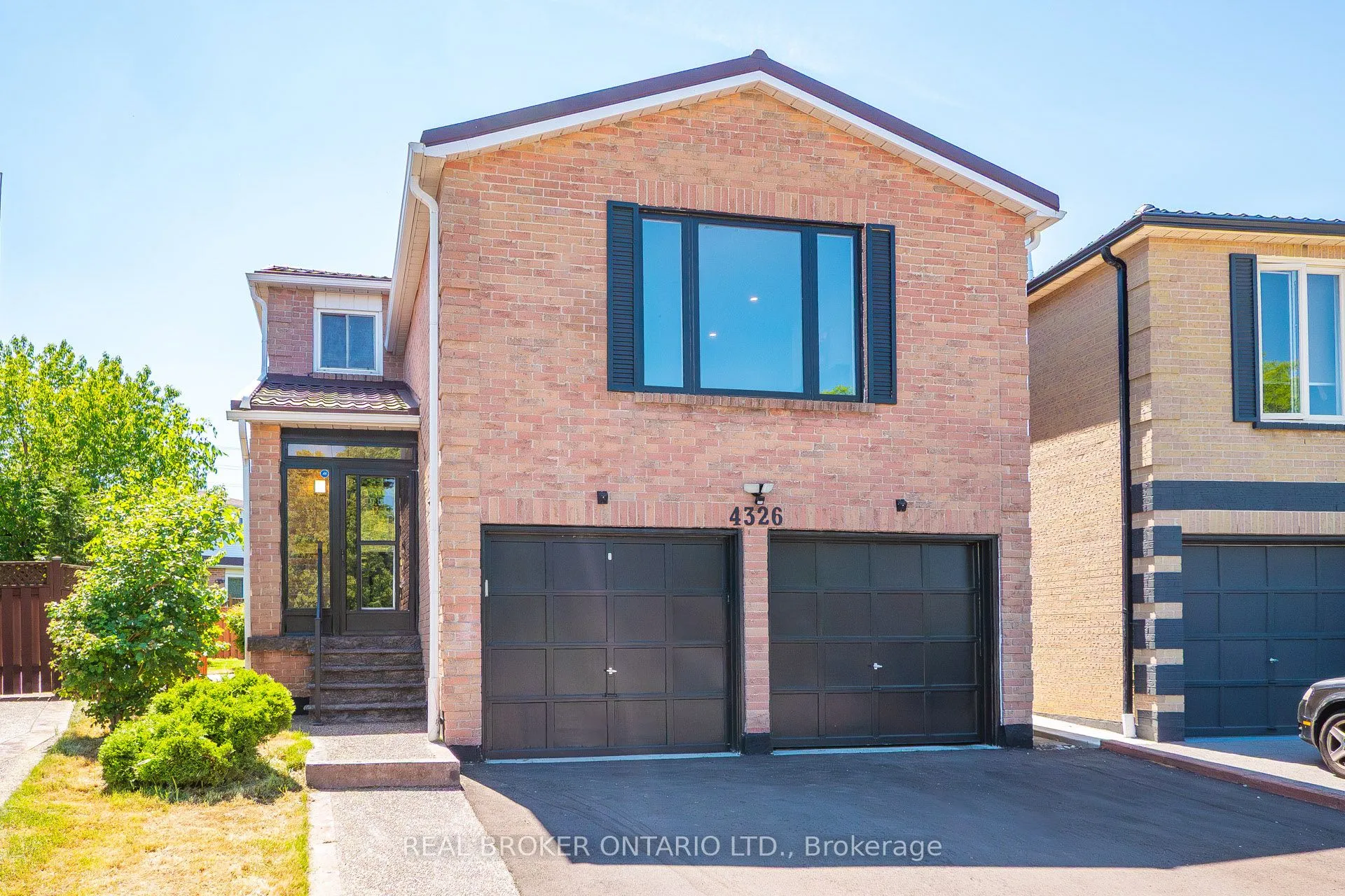 Detached Home For Sale | W13242904