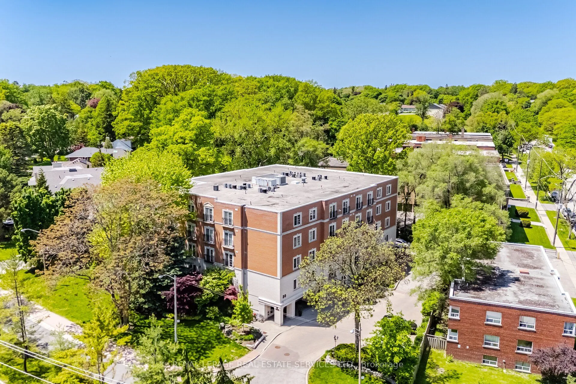 Property For Sale | W13243100