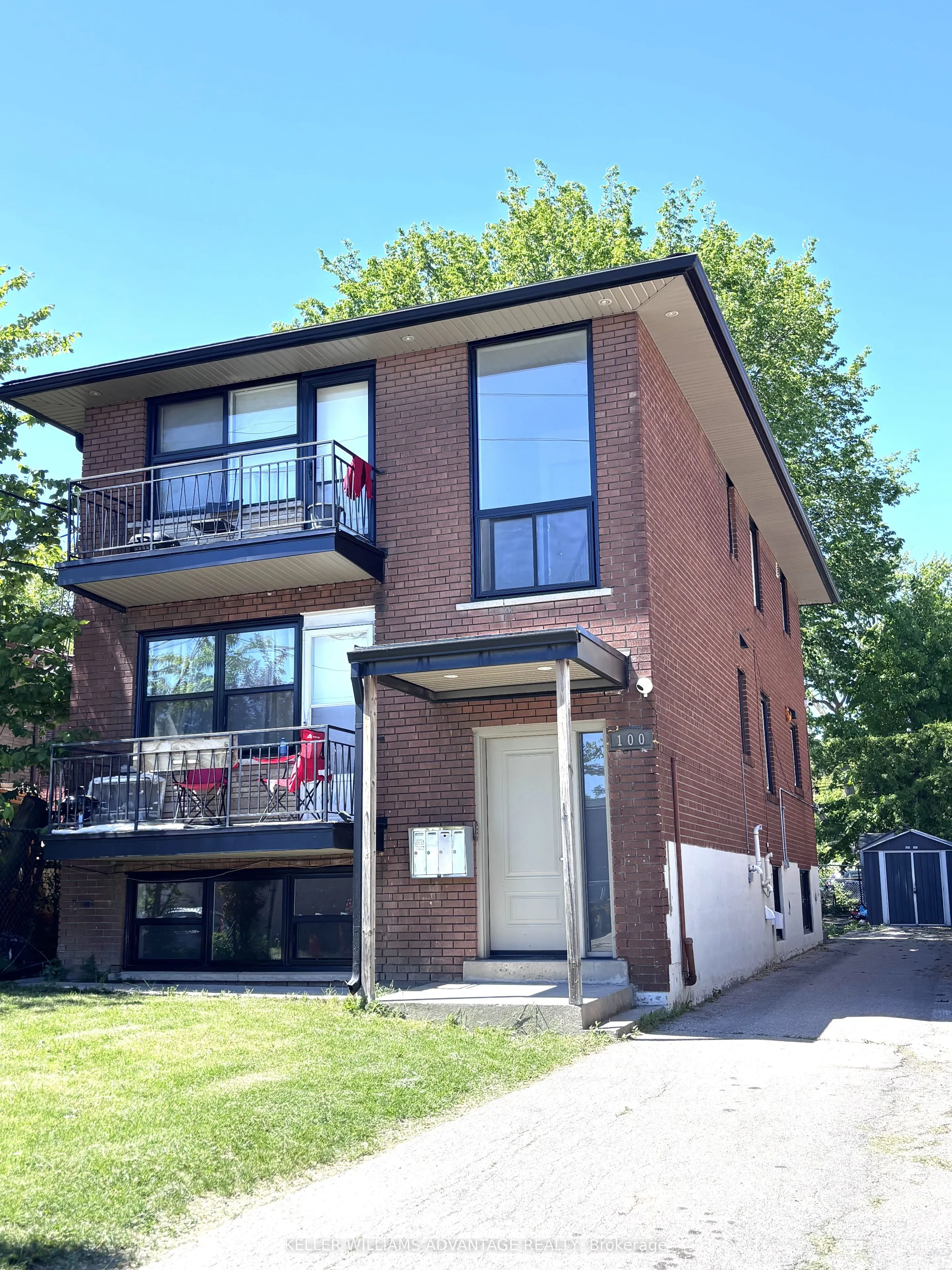 Triplex For Lease | W13243362