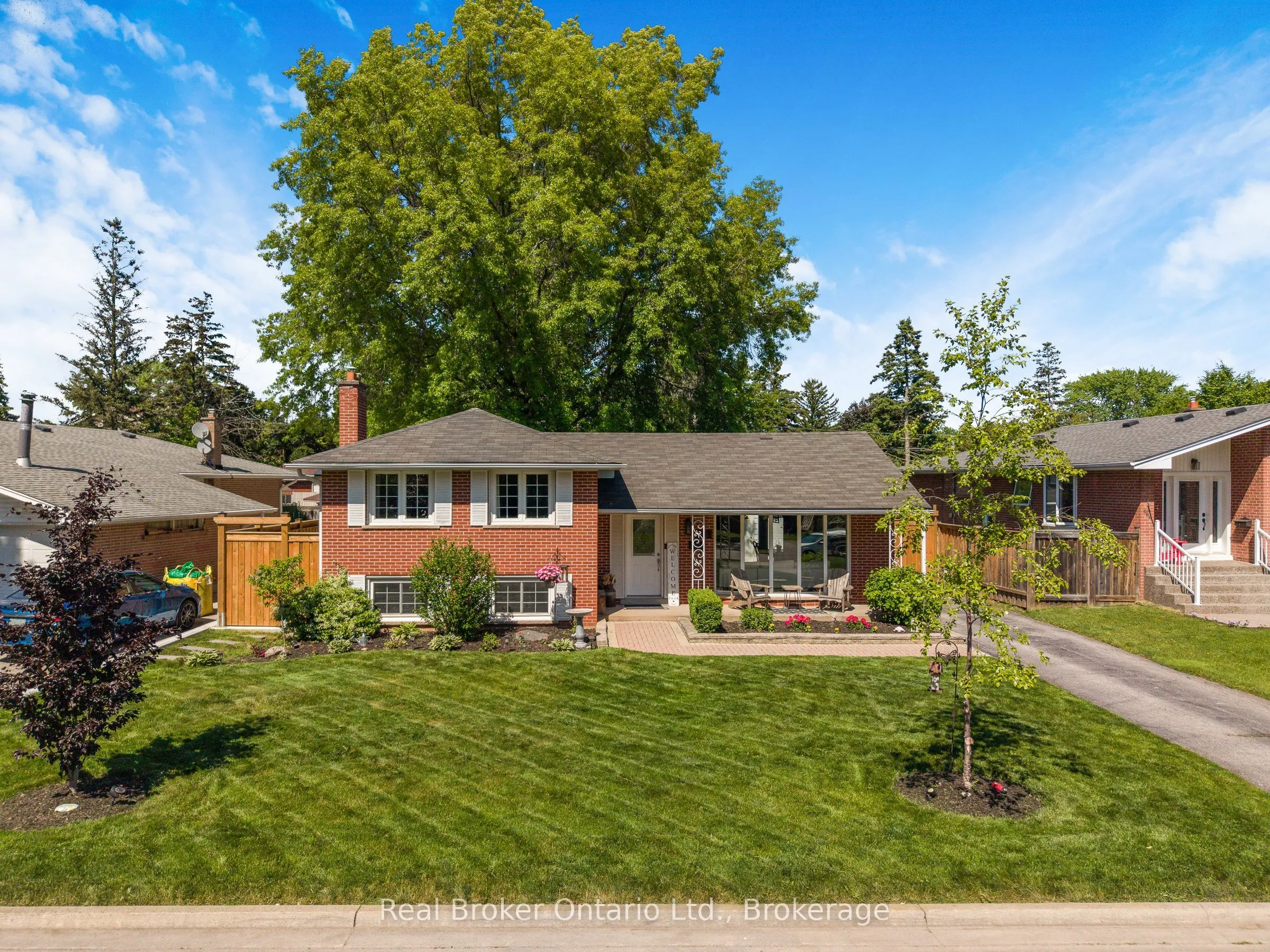 Detached Home For Sale | W13243400
