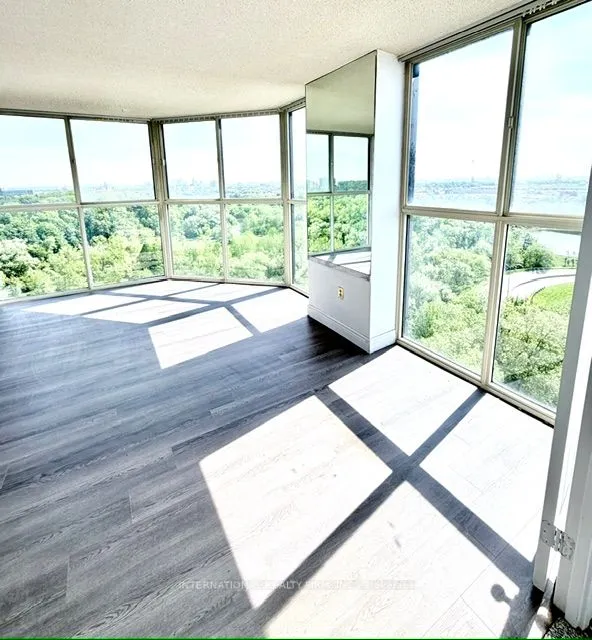 Property For Sale | W13243764