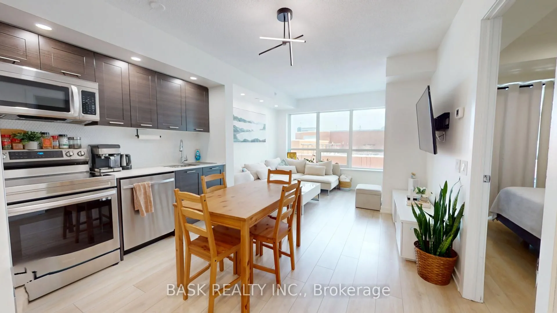 Property For Lease | W13246106