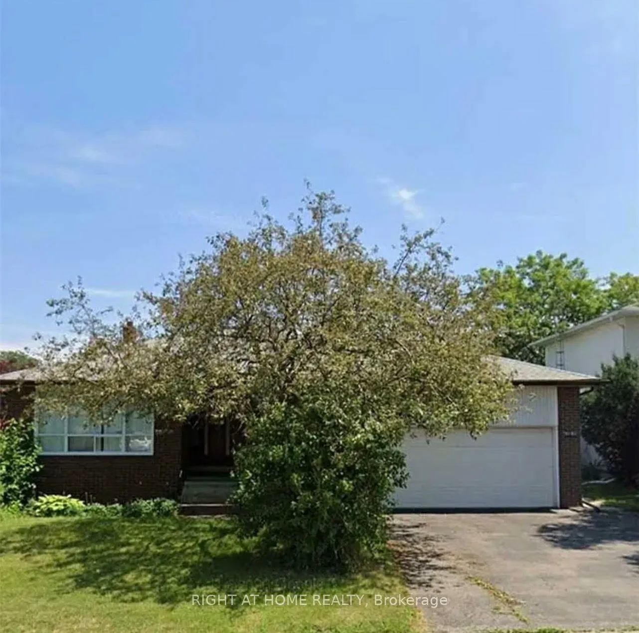 Detached Home For Sale | W13246236