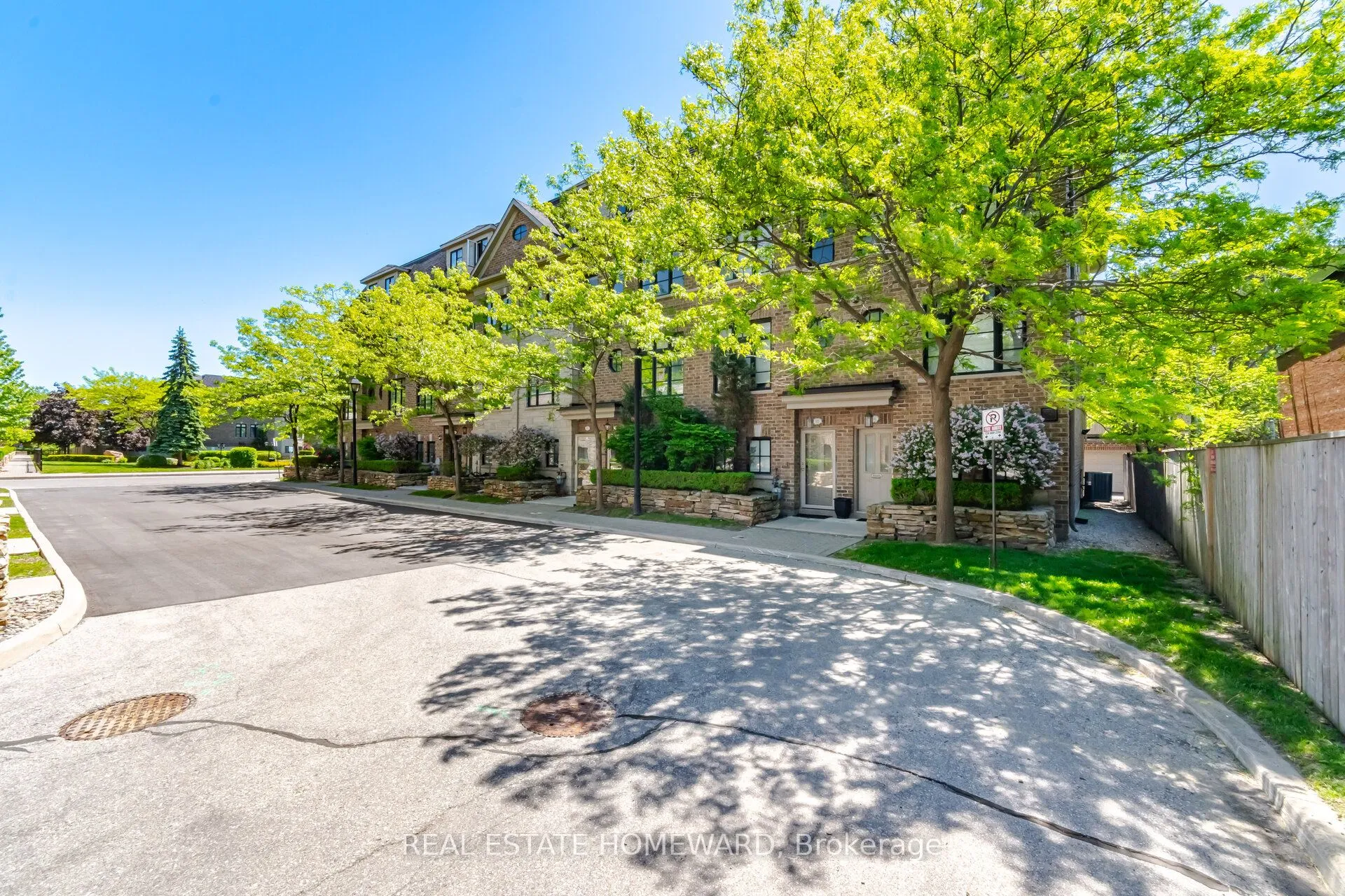 Property For Sale | W13246318