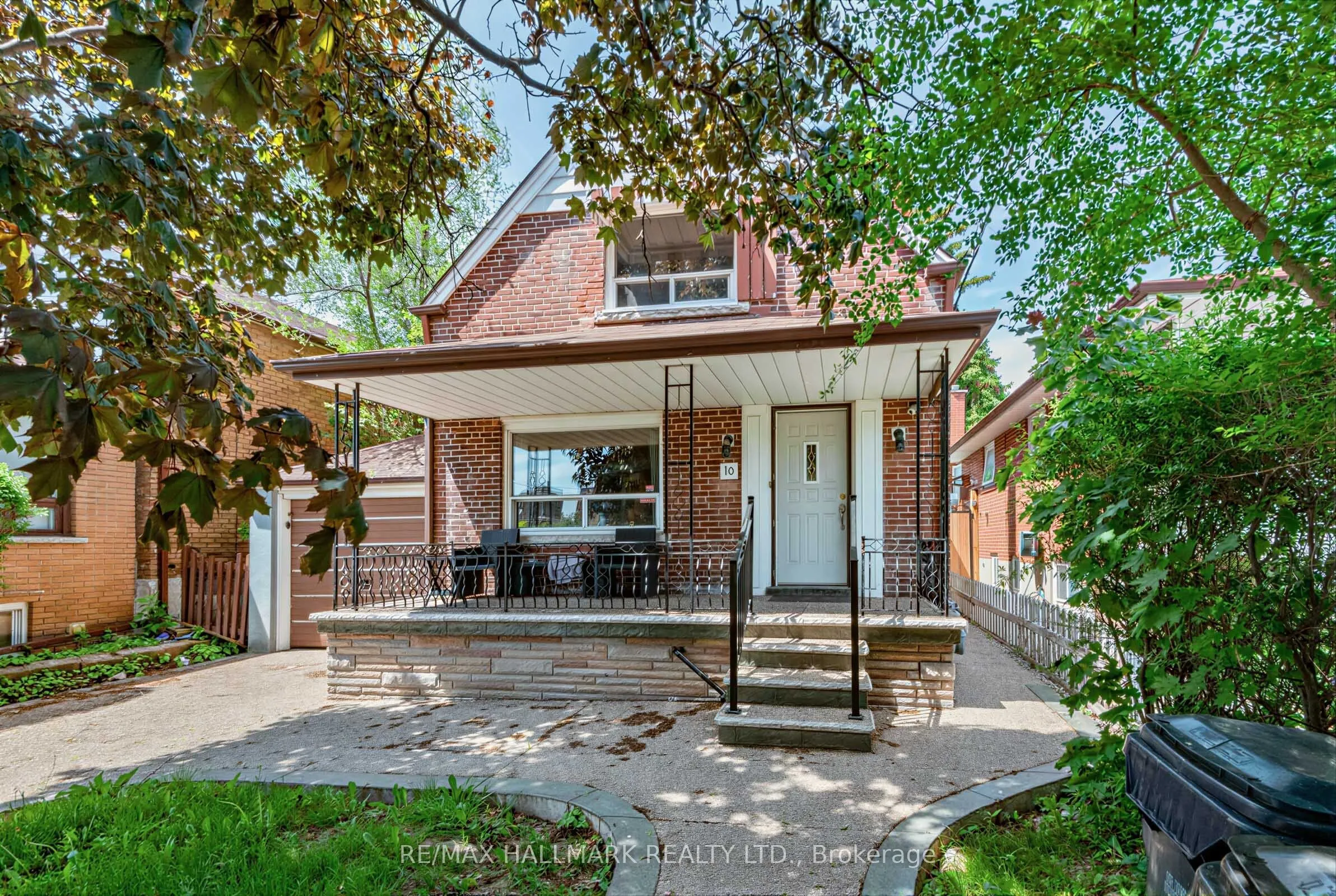 Detached Home For Lease | W13246546