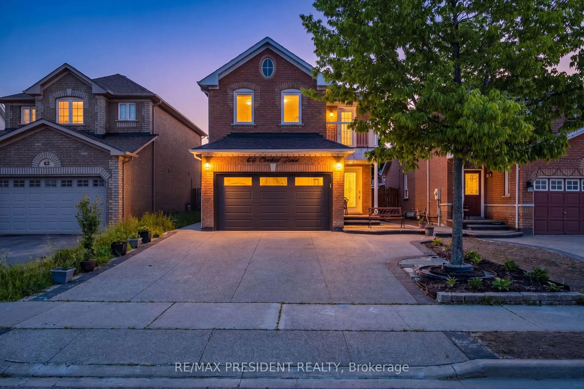 Detached Home For Sale | W13246654