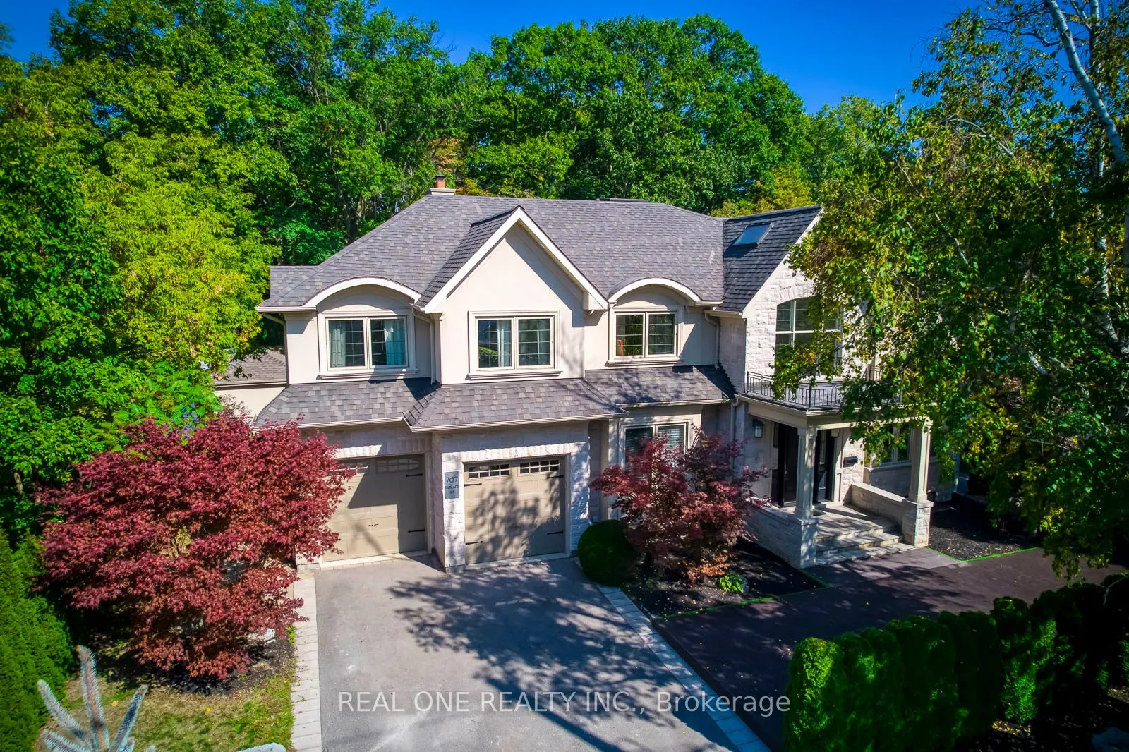 Detached Home For Sale | W13246904