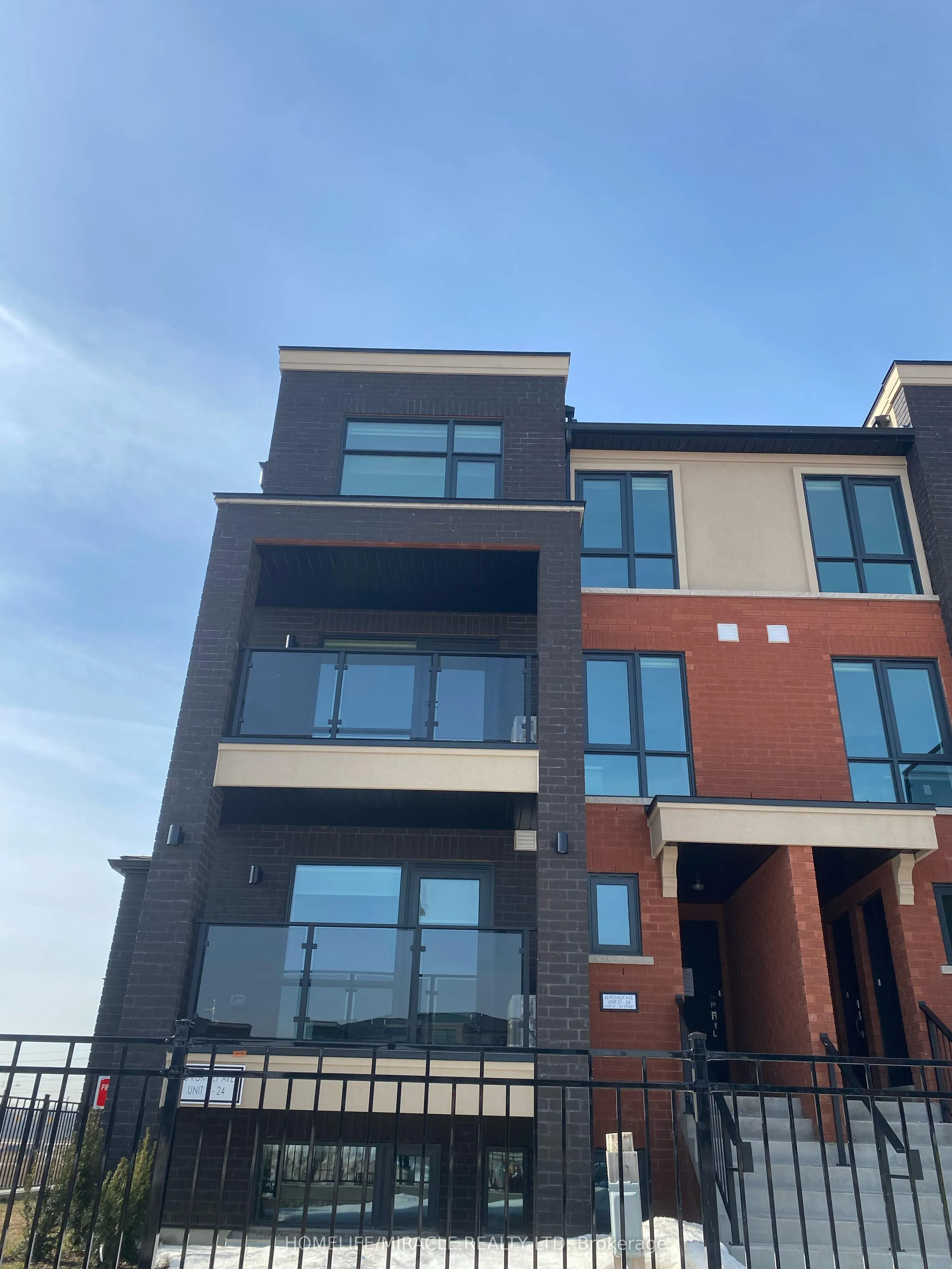 Property For Lease | W13246932