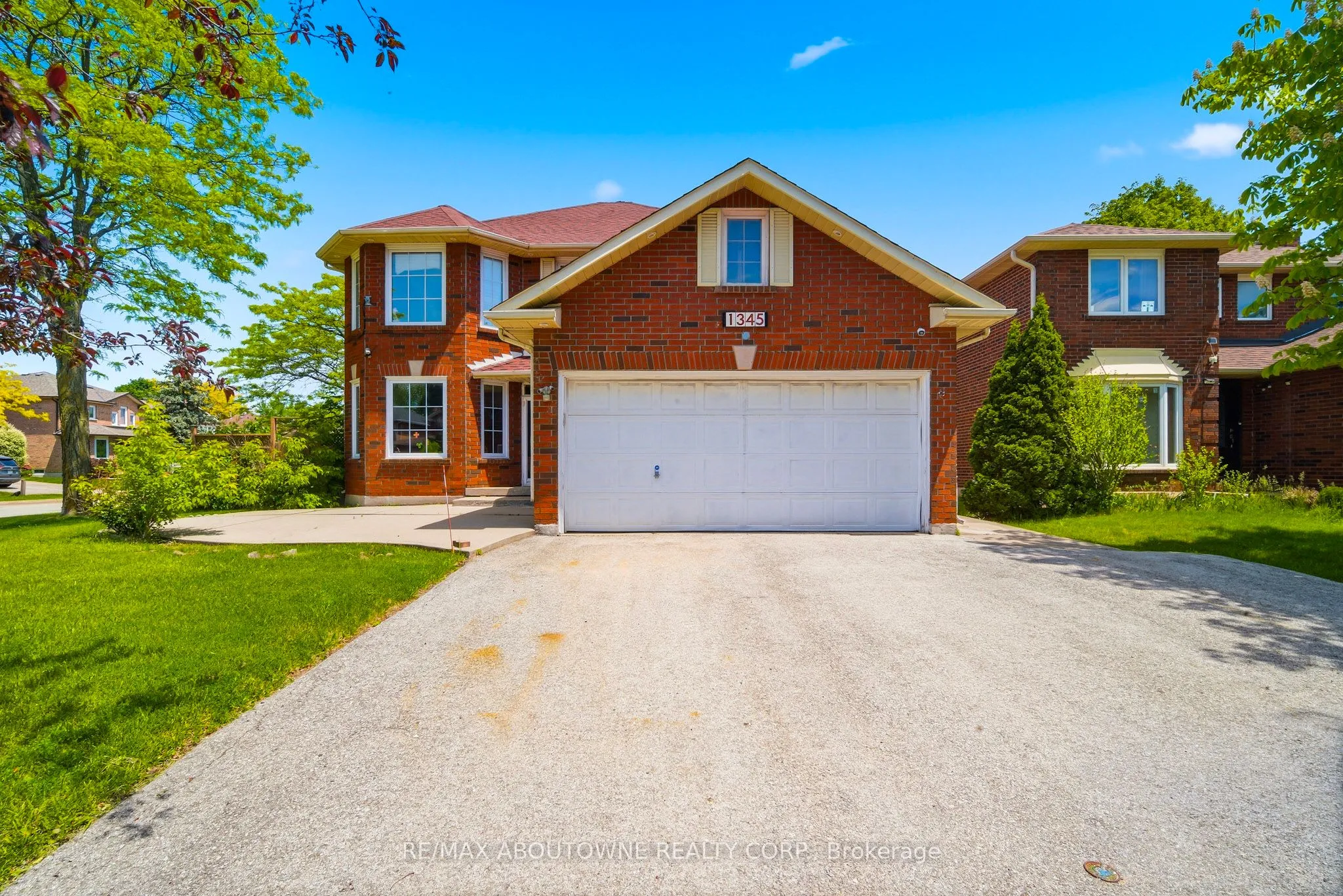 Detached Home For Lease | W13248370