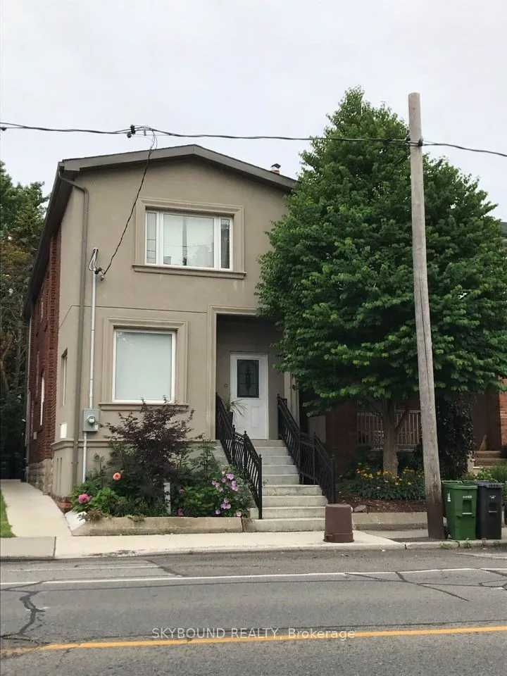 Detached Home For Lease | W13248646
