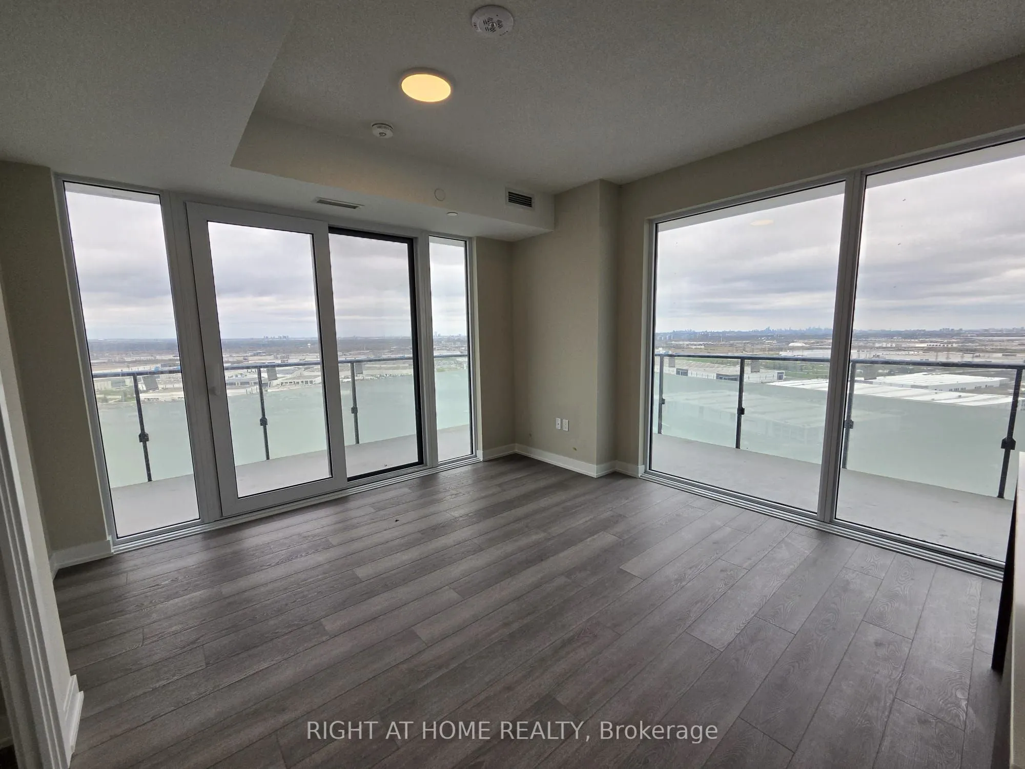 Property For Lease | W13248738