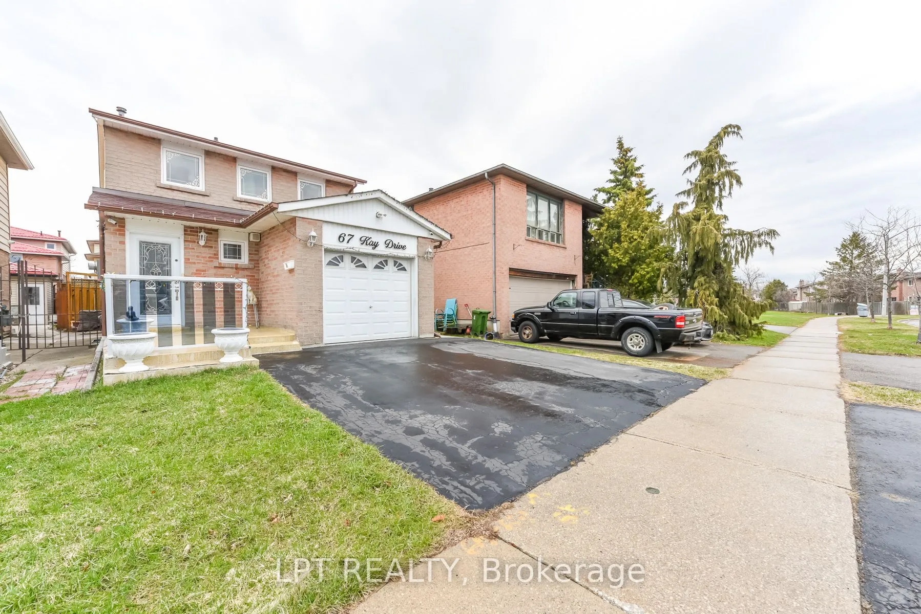 Detached Home For Sale | W13249714