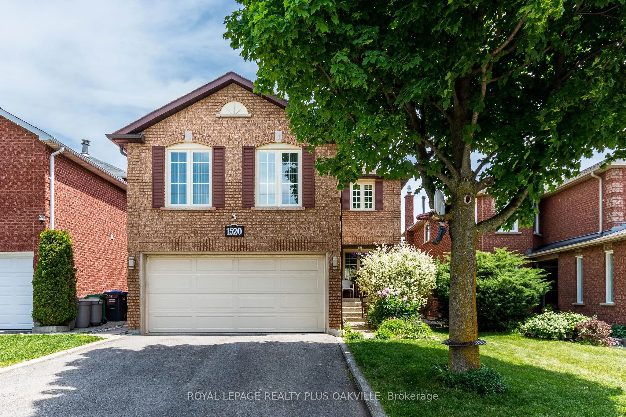 Detached Home For Sale | W13254318