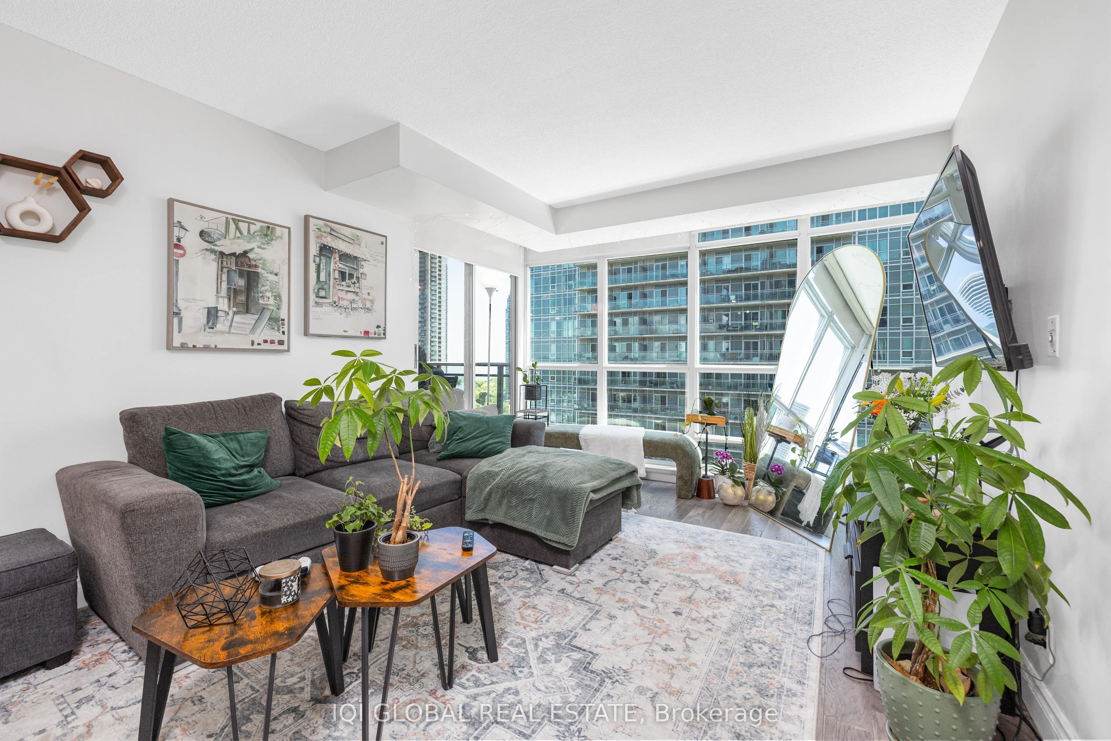Property For Sale | W13410560