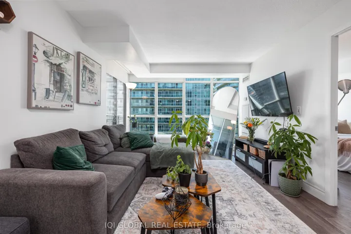 185 Legion Road, Toronto W06, ON M8Y 0A1