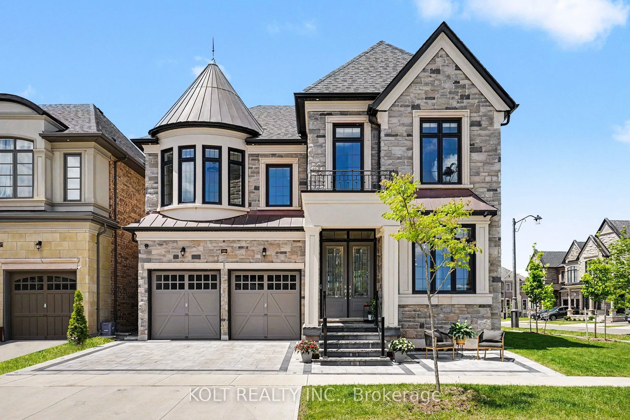 Detached Home For Sale | W13411678