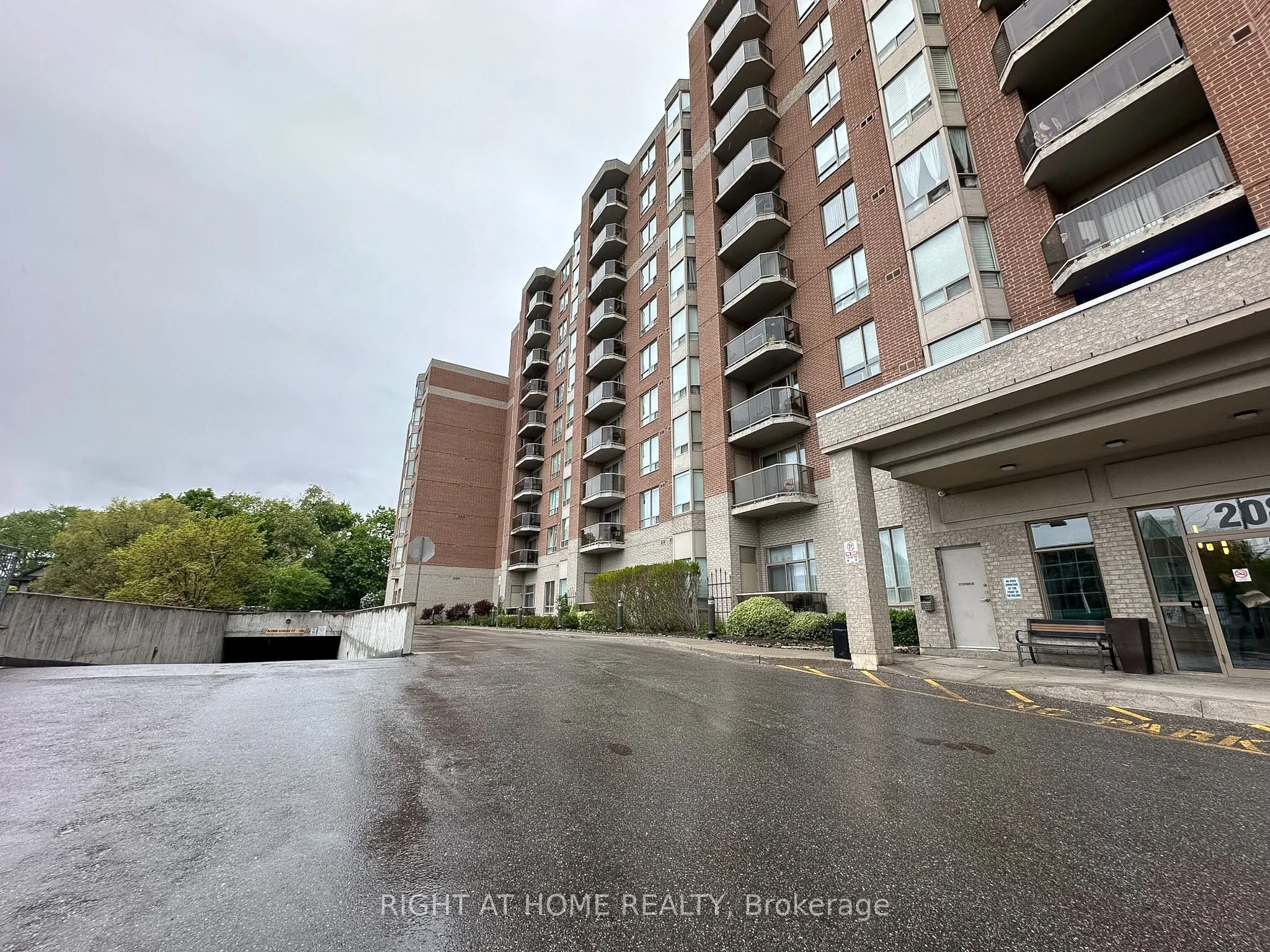 Property For Sale | W13413558