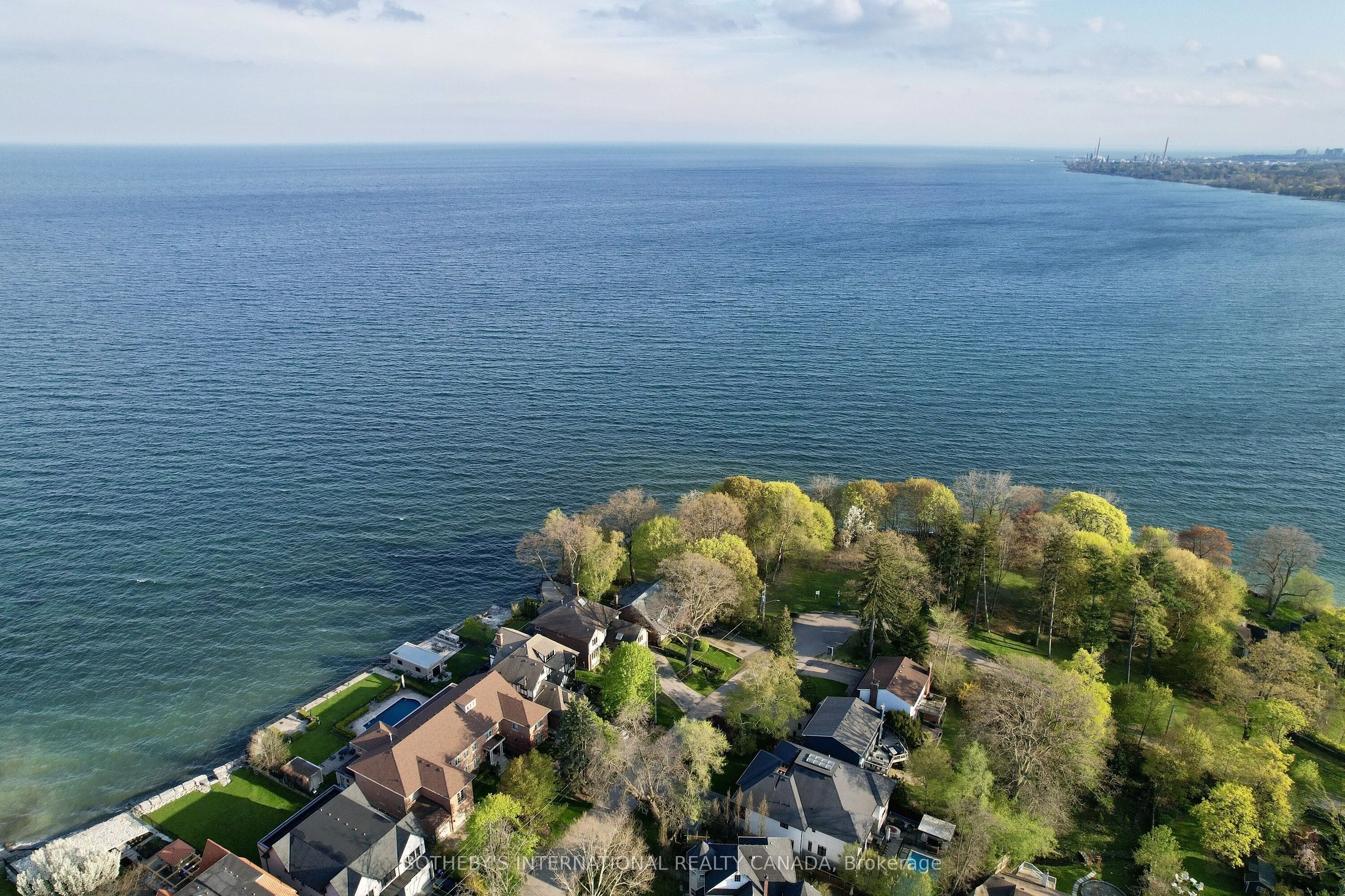 Detached Home For Sale | W13415392