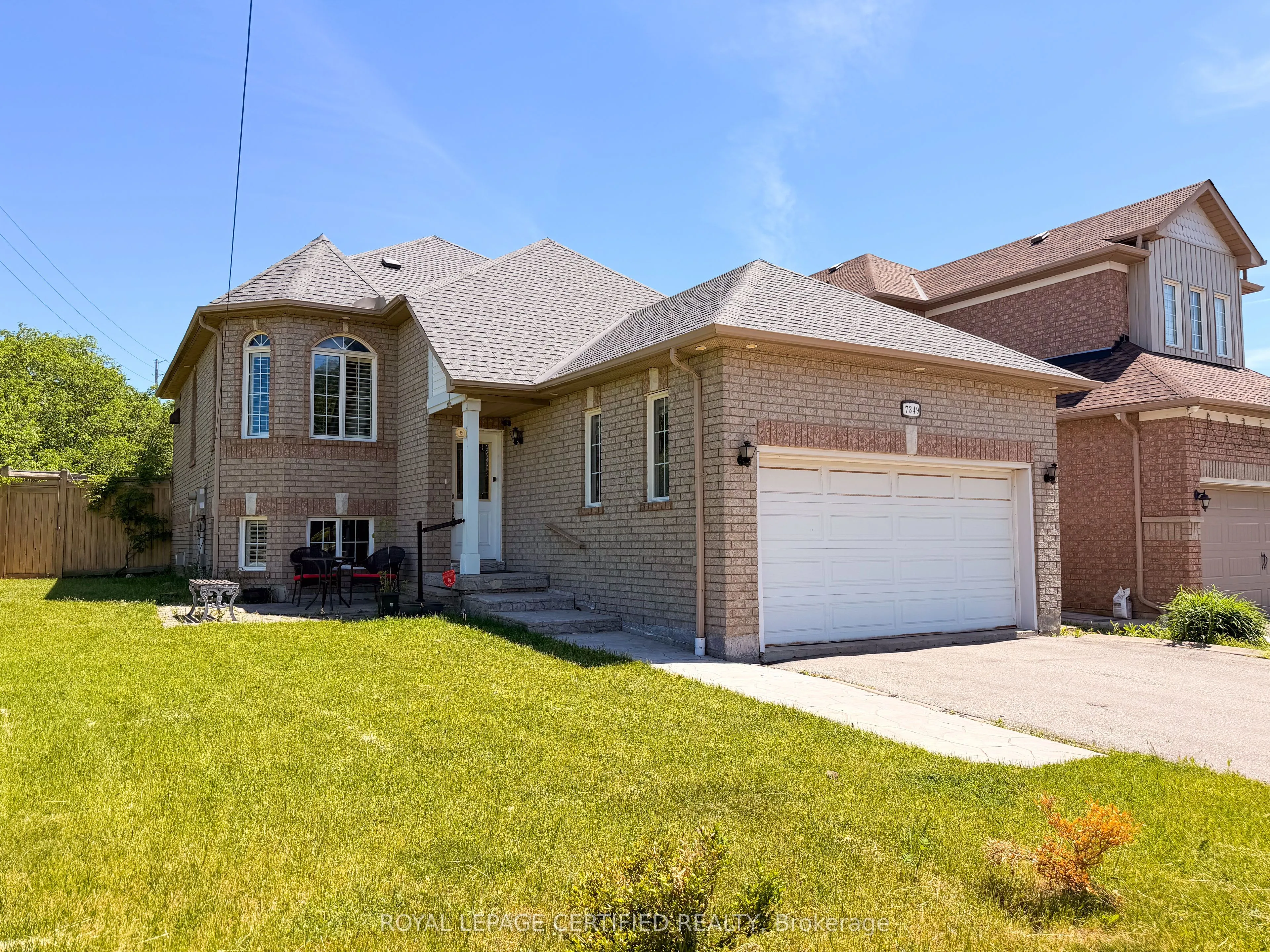 Detached Home For Sale | W13416110