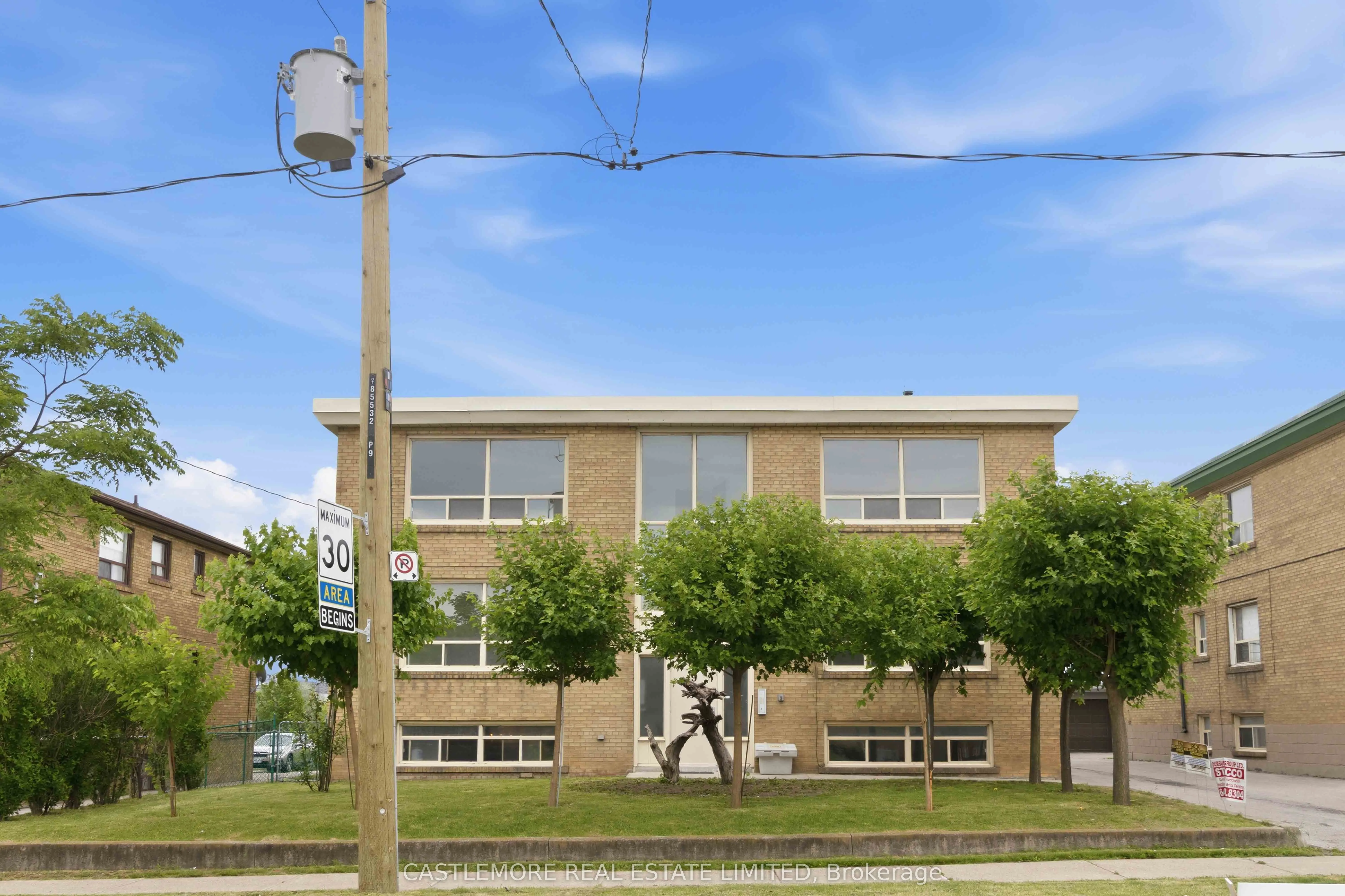 Detached Home For Lease | W13417444