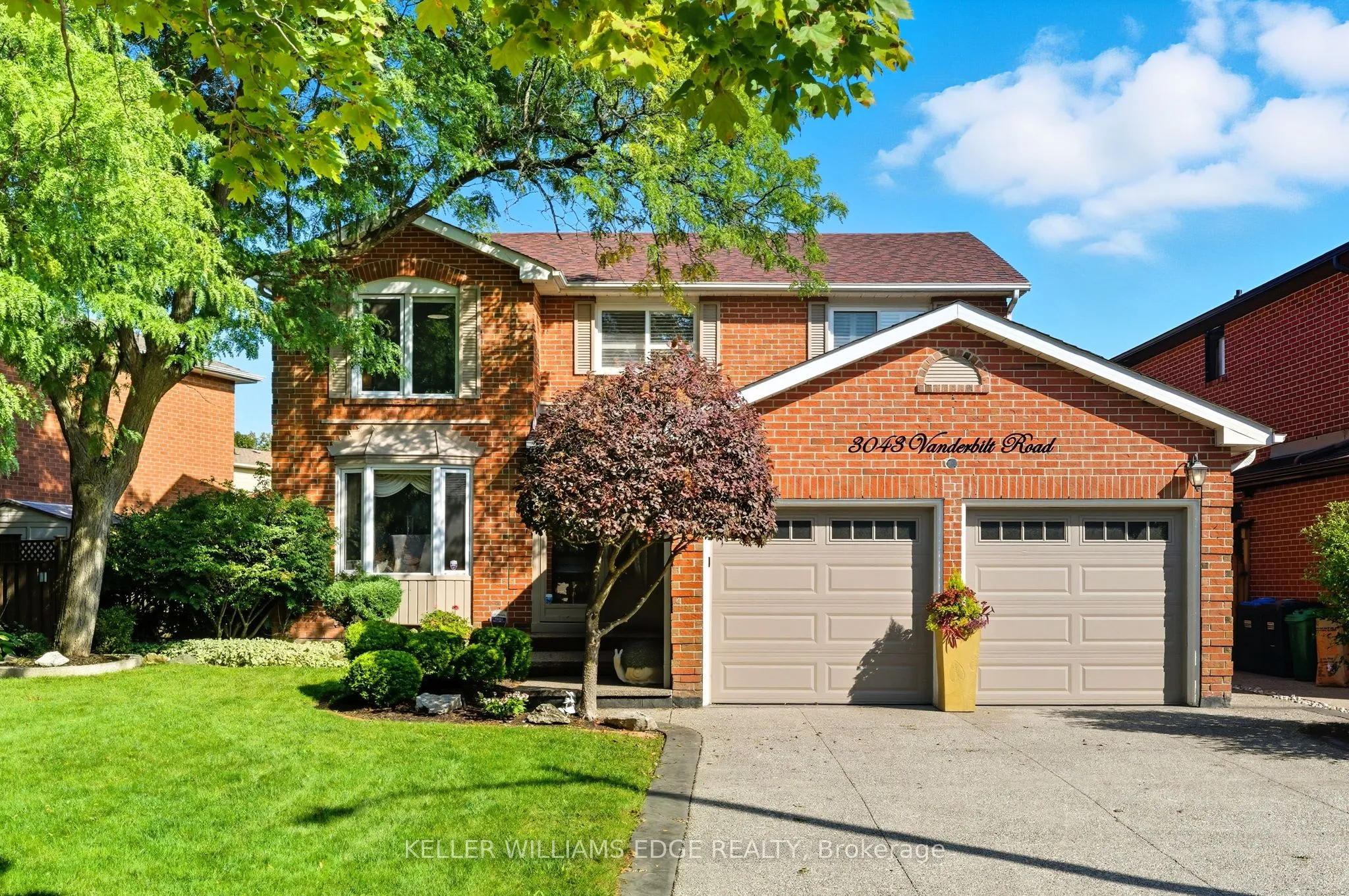Detached Home For Sale | W13418868