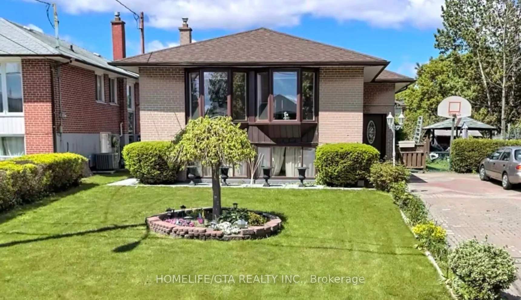 Detached Home For Sale | W13419364