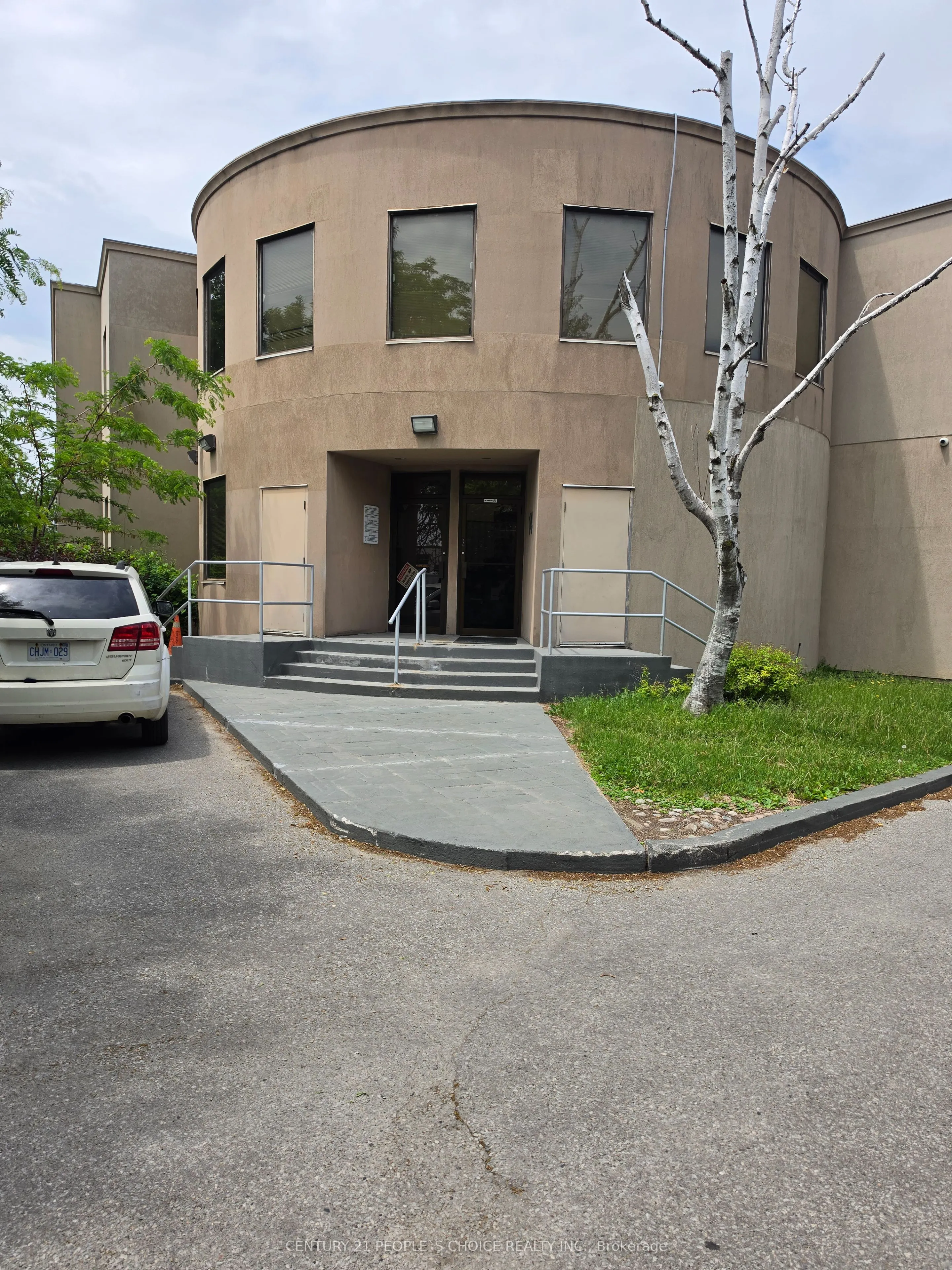 Office For Lease | W13421922