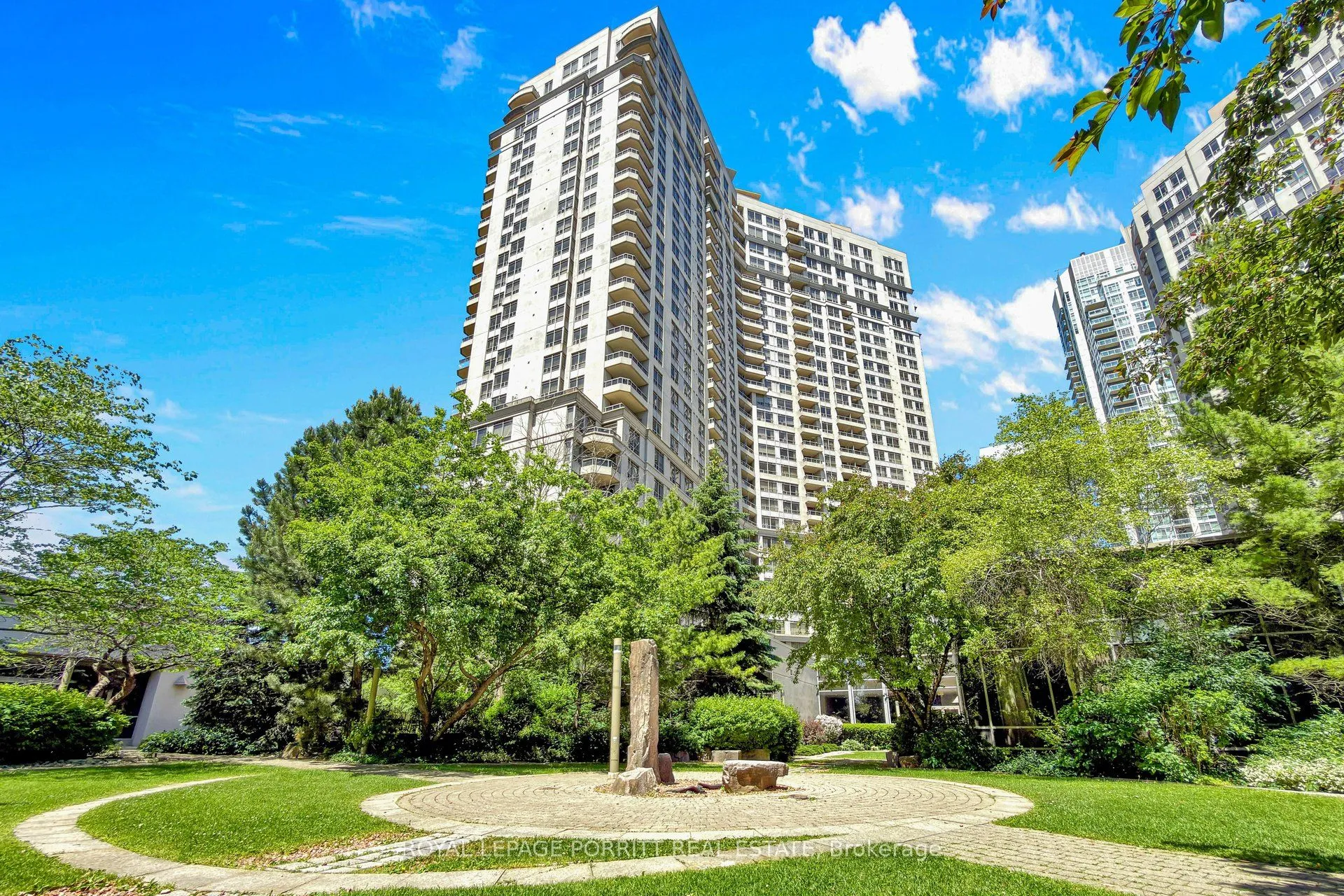 Property For Sale | W13425652