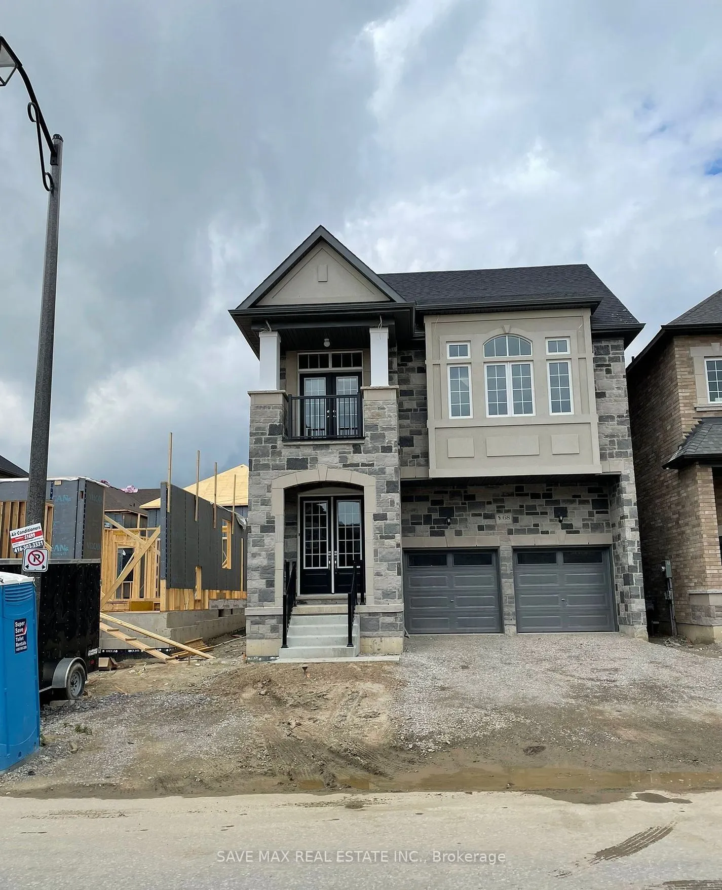 Detached Home For Sale | W13426588