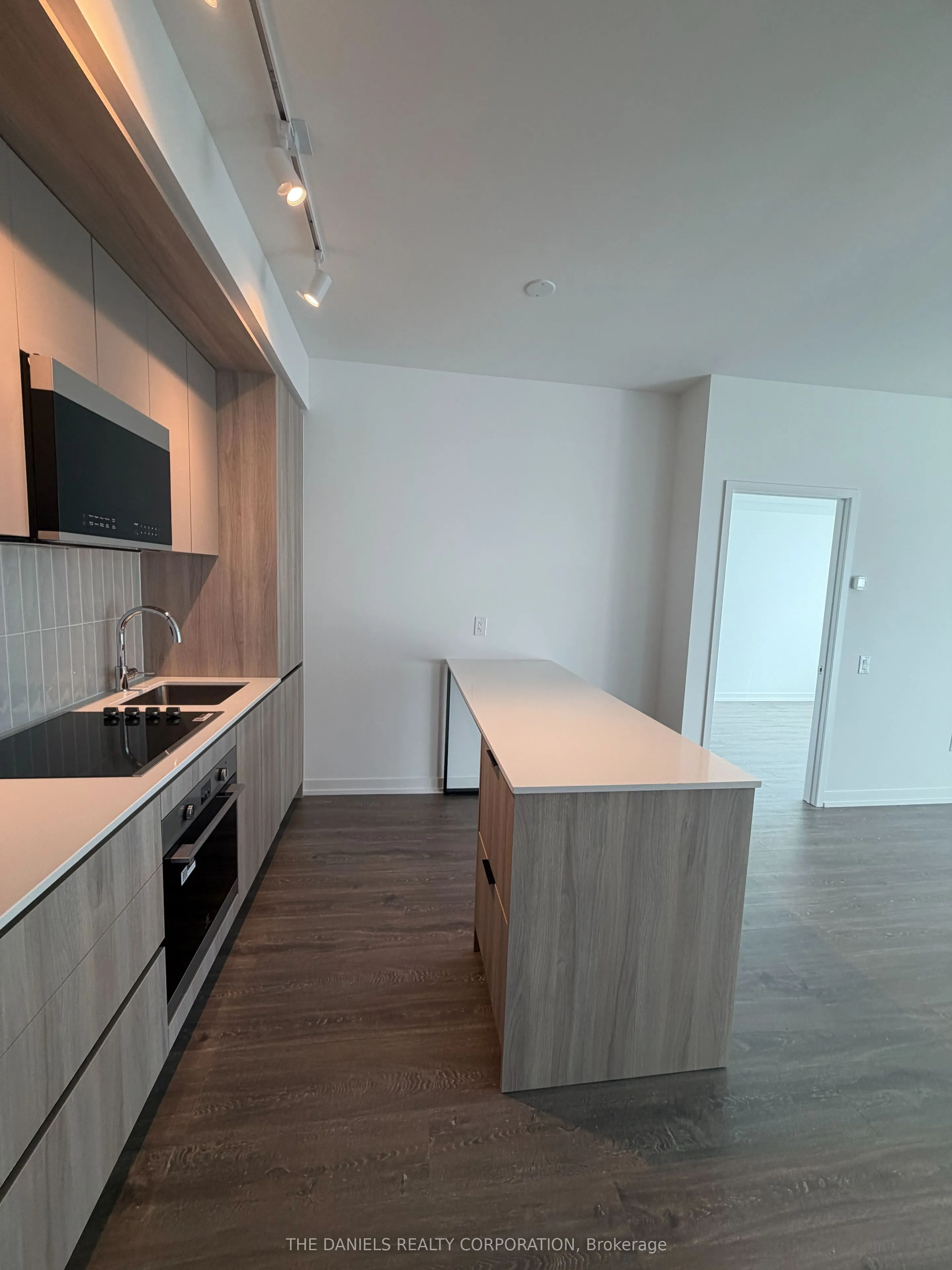 Property For Sale | W13429494