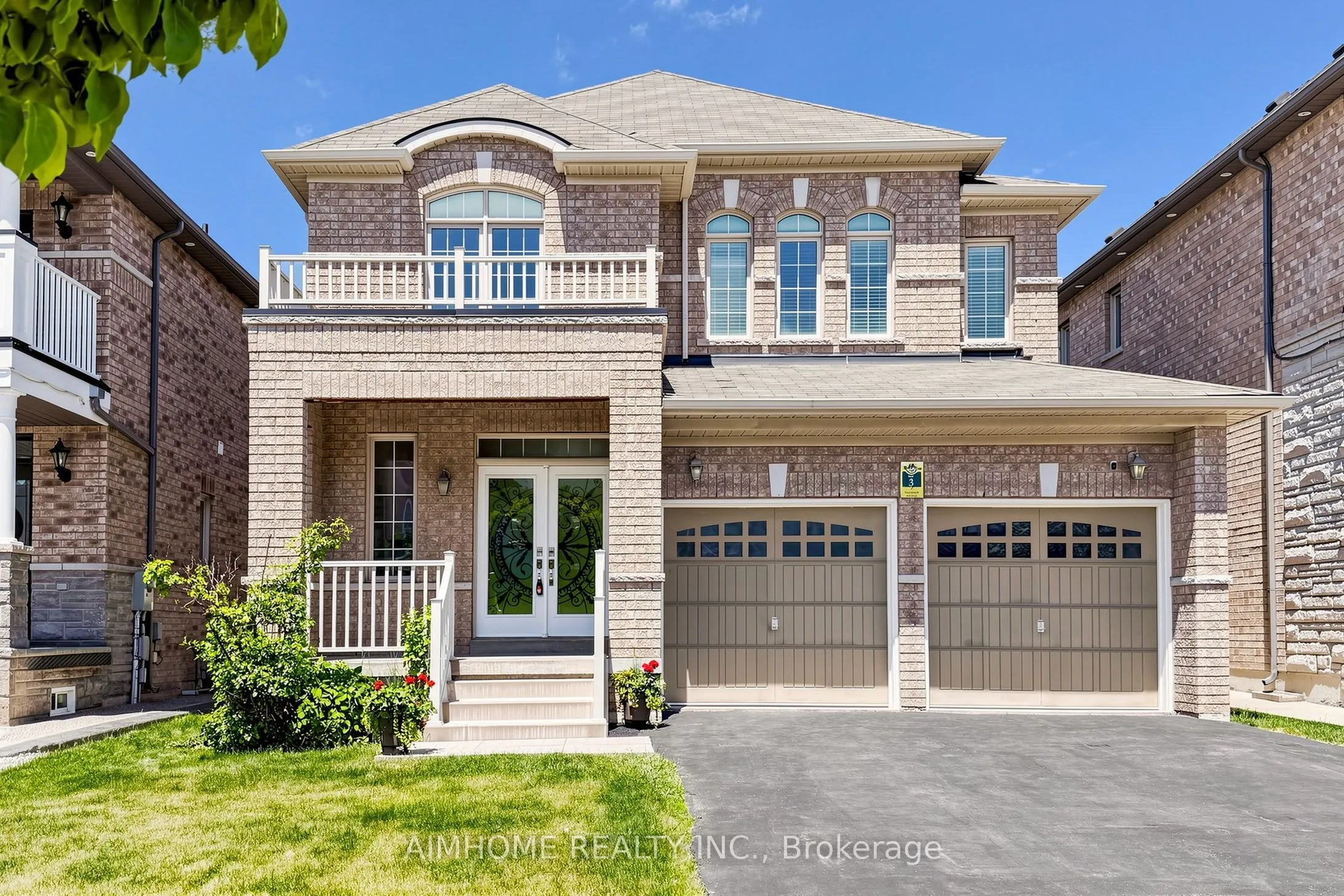Detached Home For Sale | W13429904